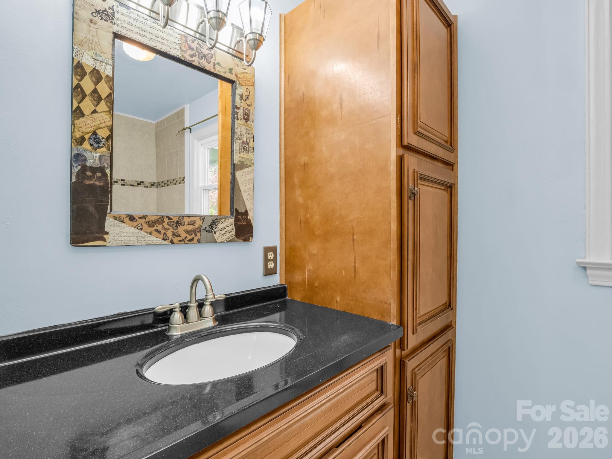 1534 Kensington Road — Hendersonville