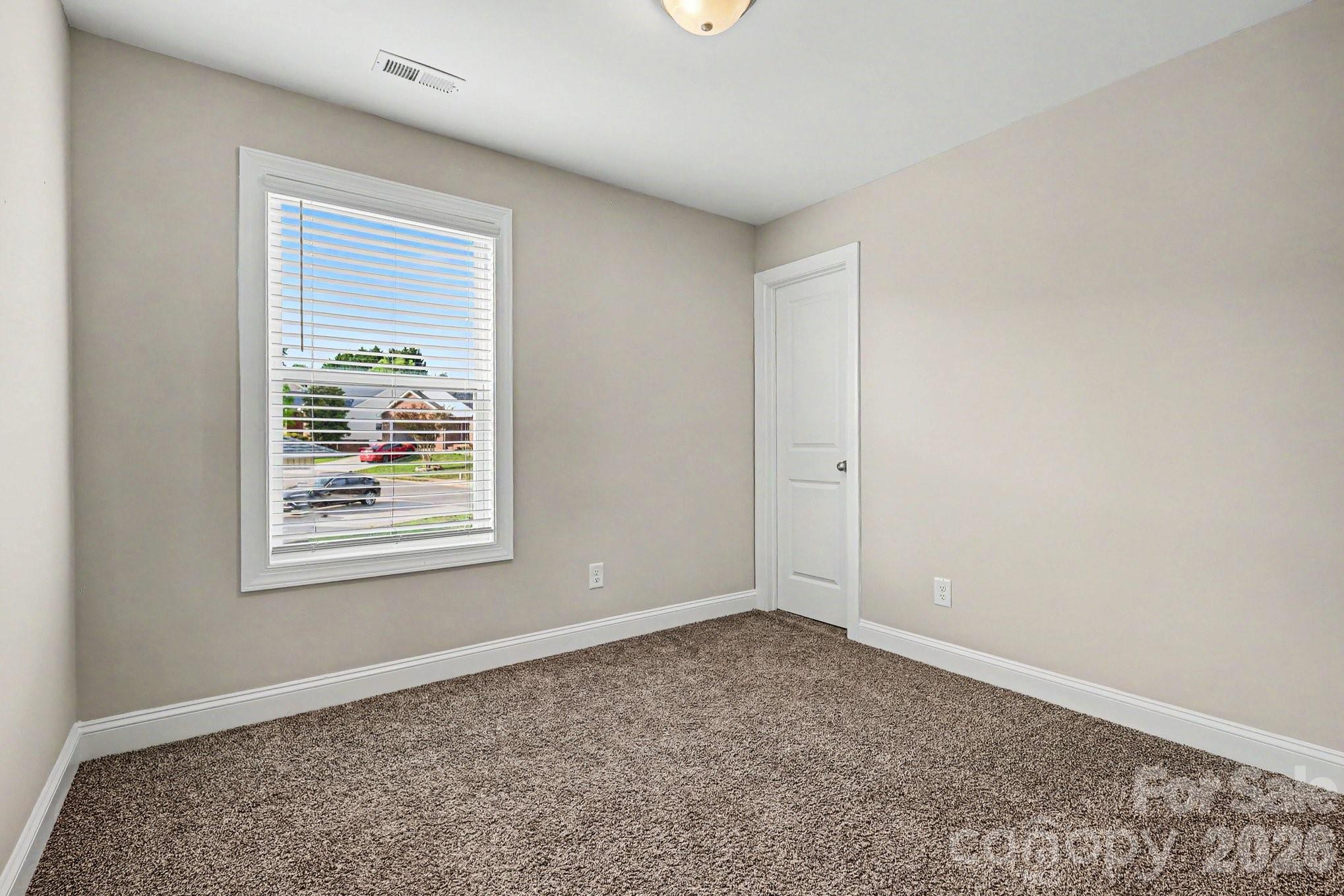 1573 Mayfair Drive — Conover