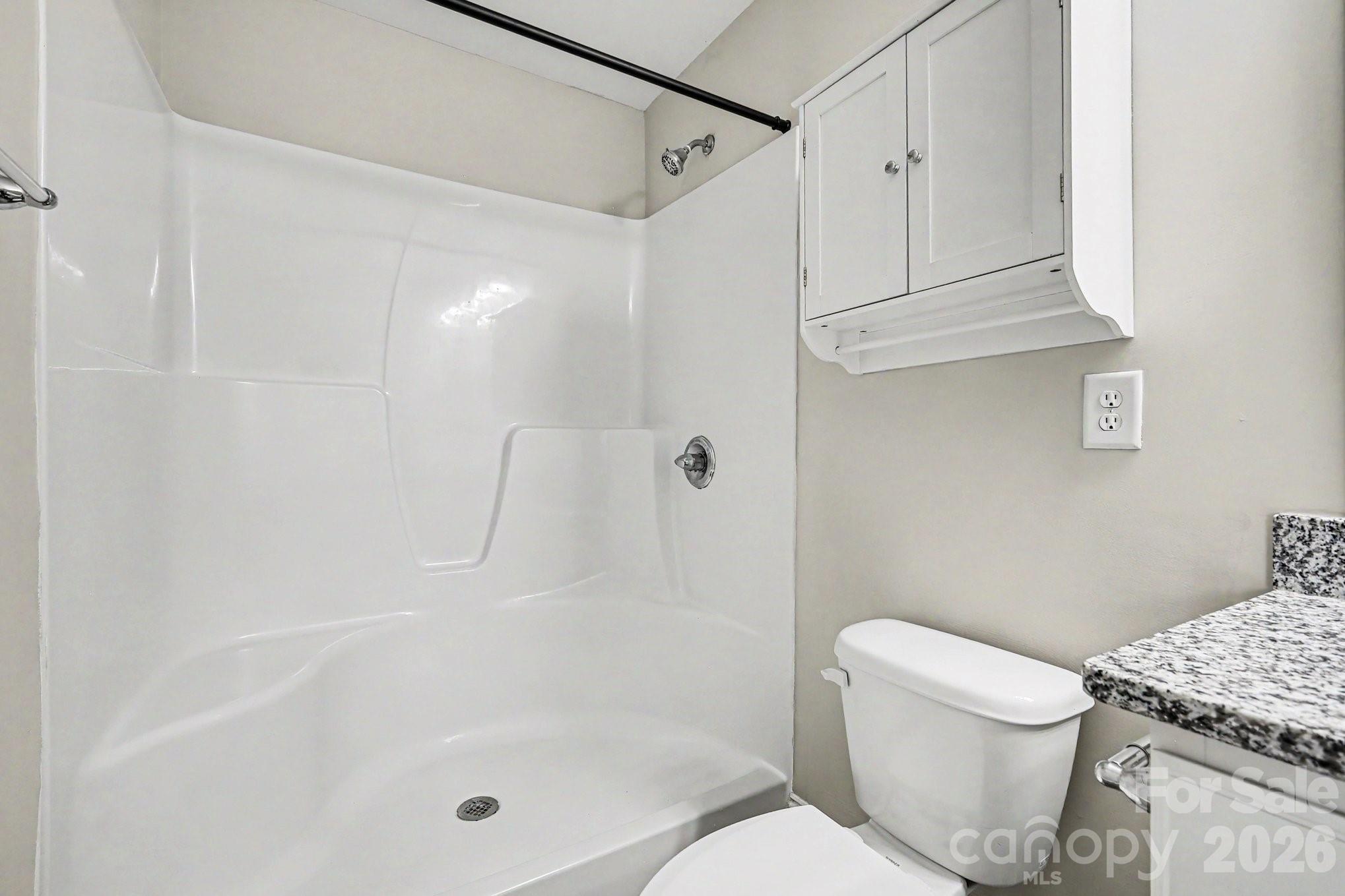 1573 Mayfair Drive — Conover
