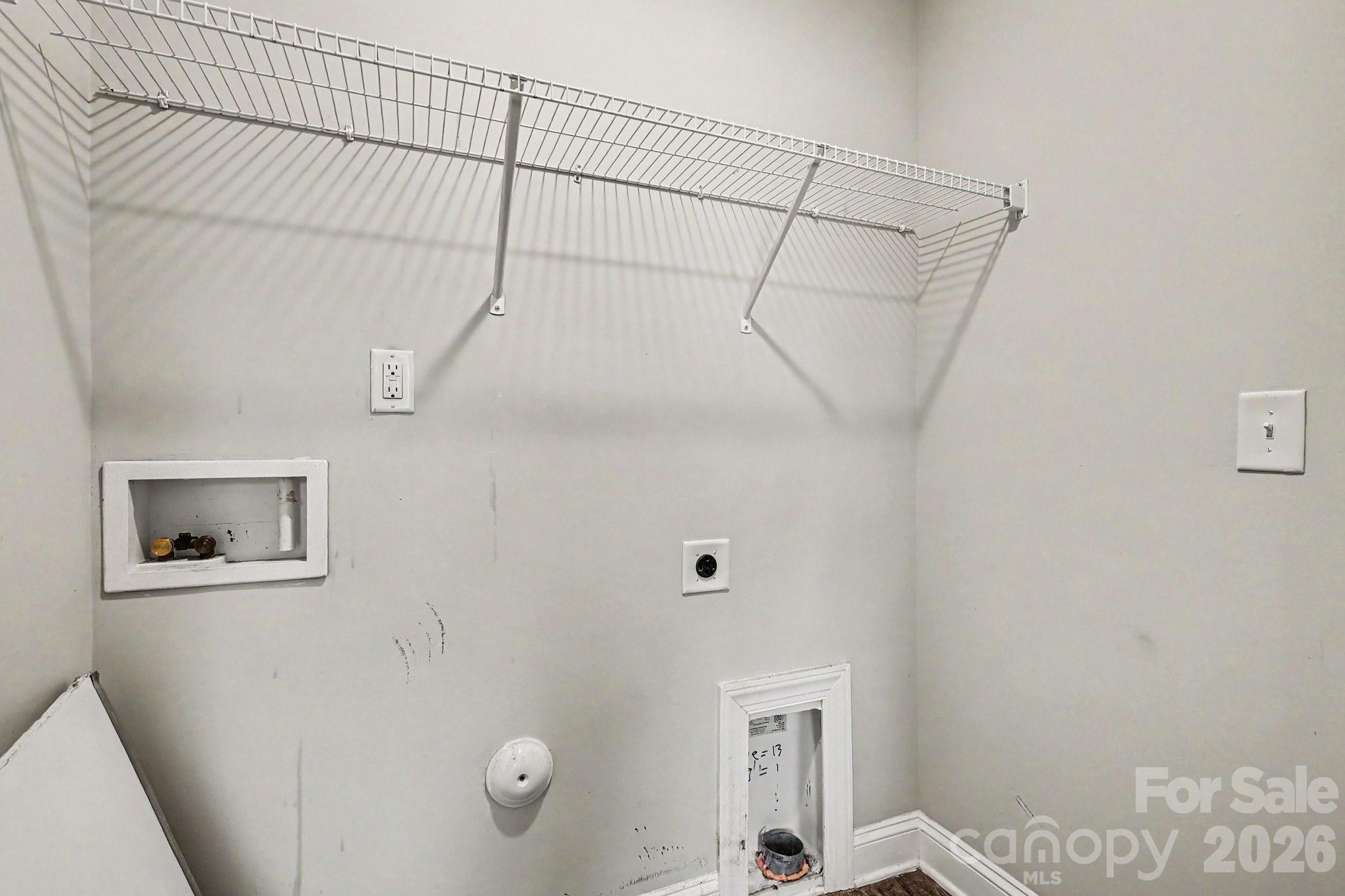 1573 Mayfair Drive — Conover