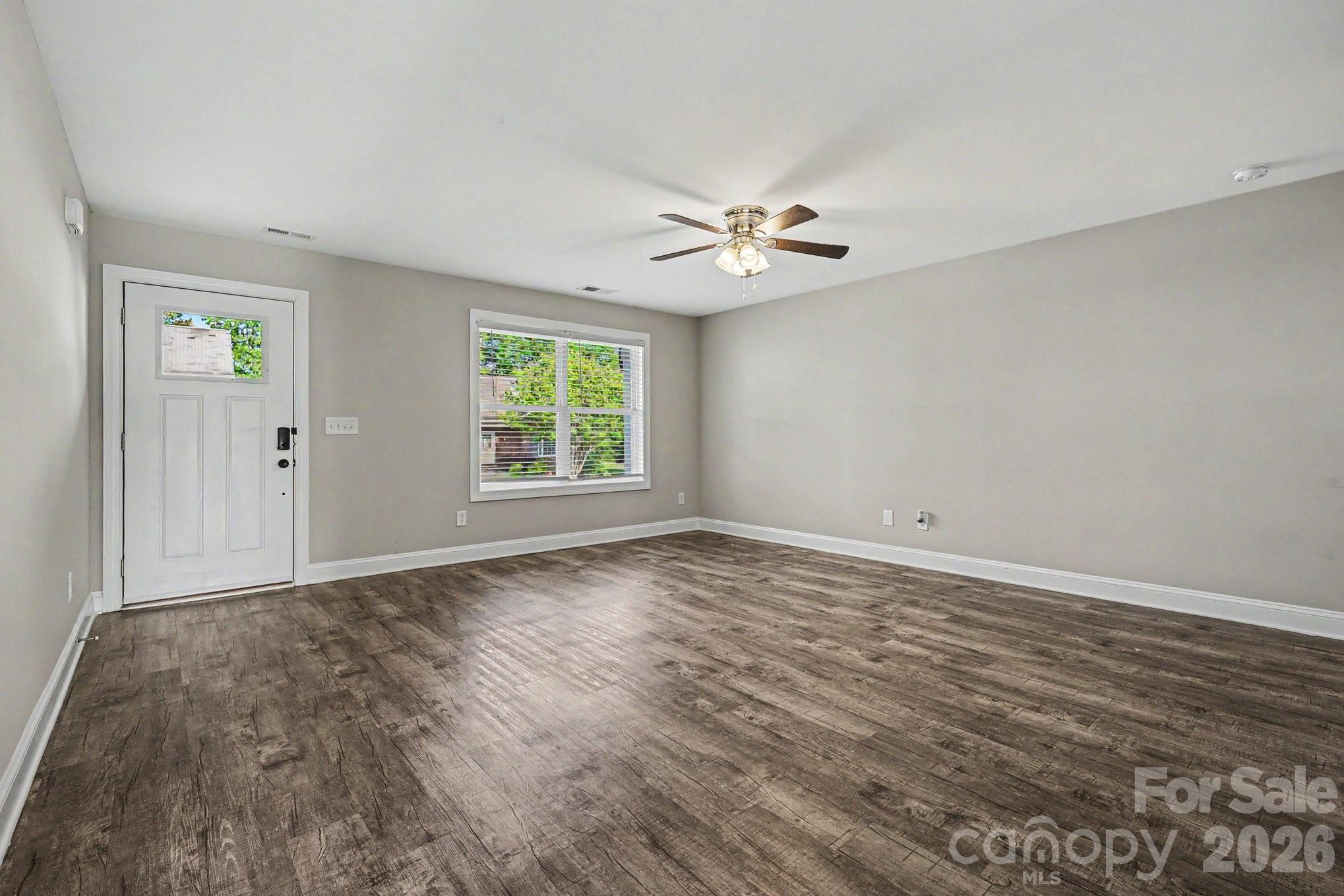 1573 Mayfair Drive — Conover