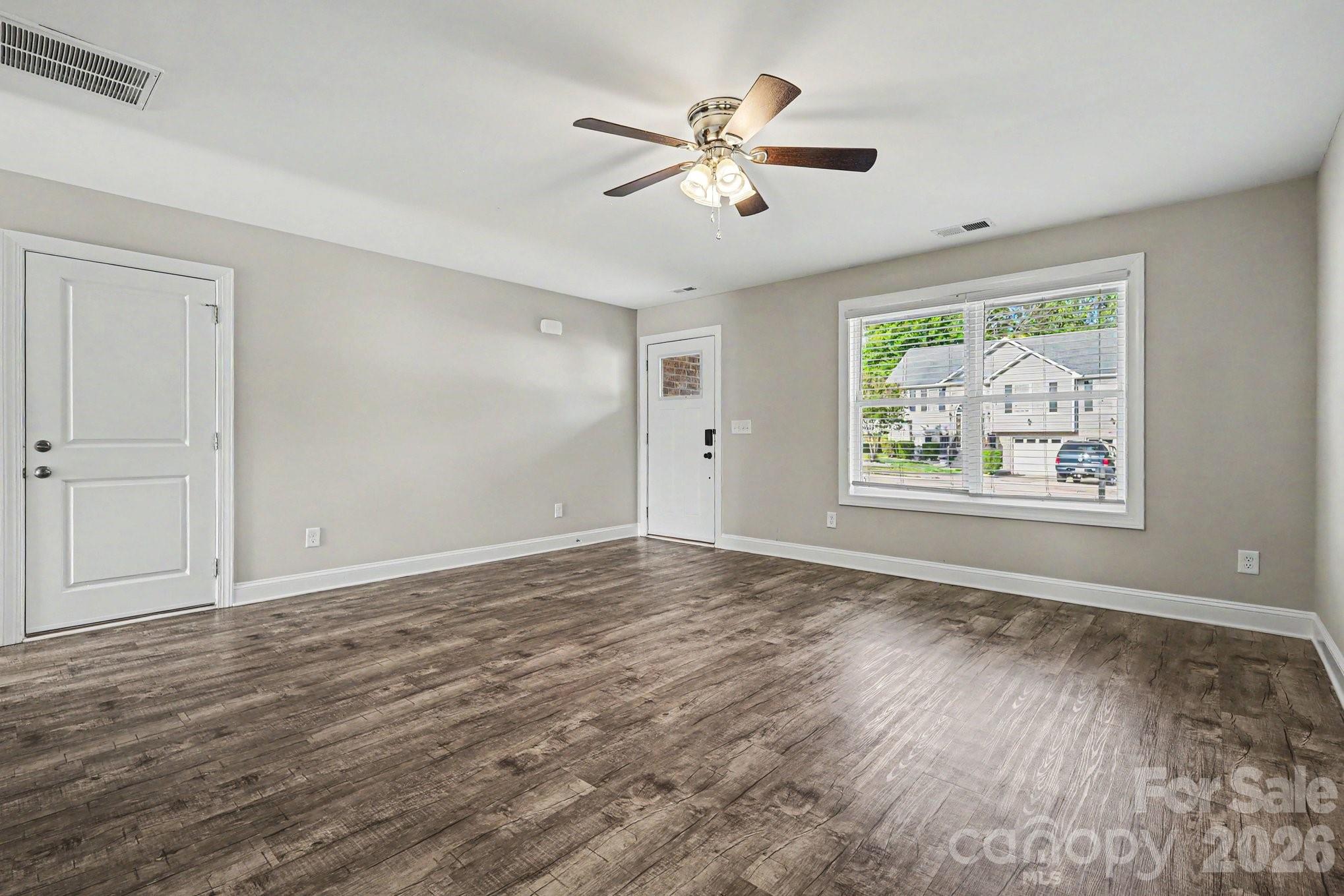 1573 Mayfair Drive — Conover