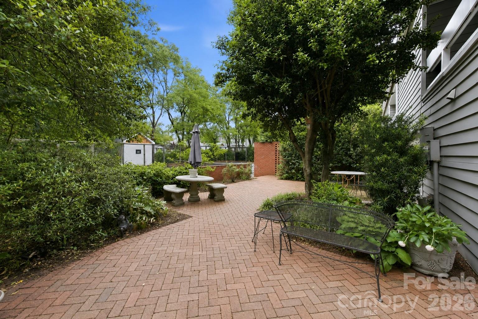 515 N Poplar Street — Charlotte