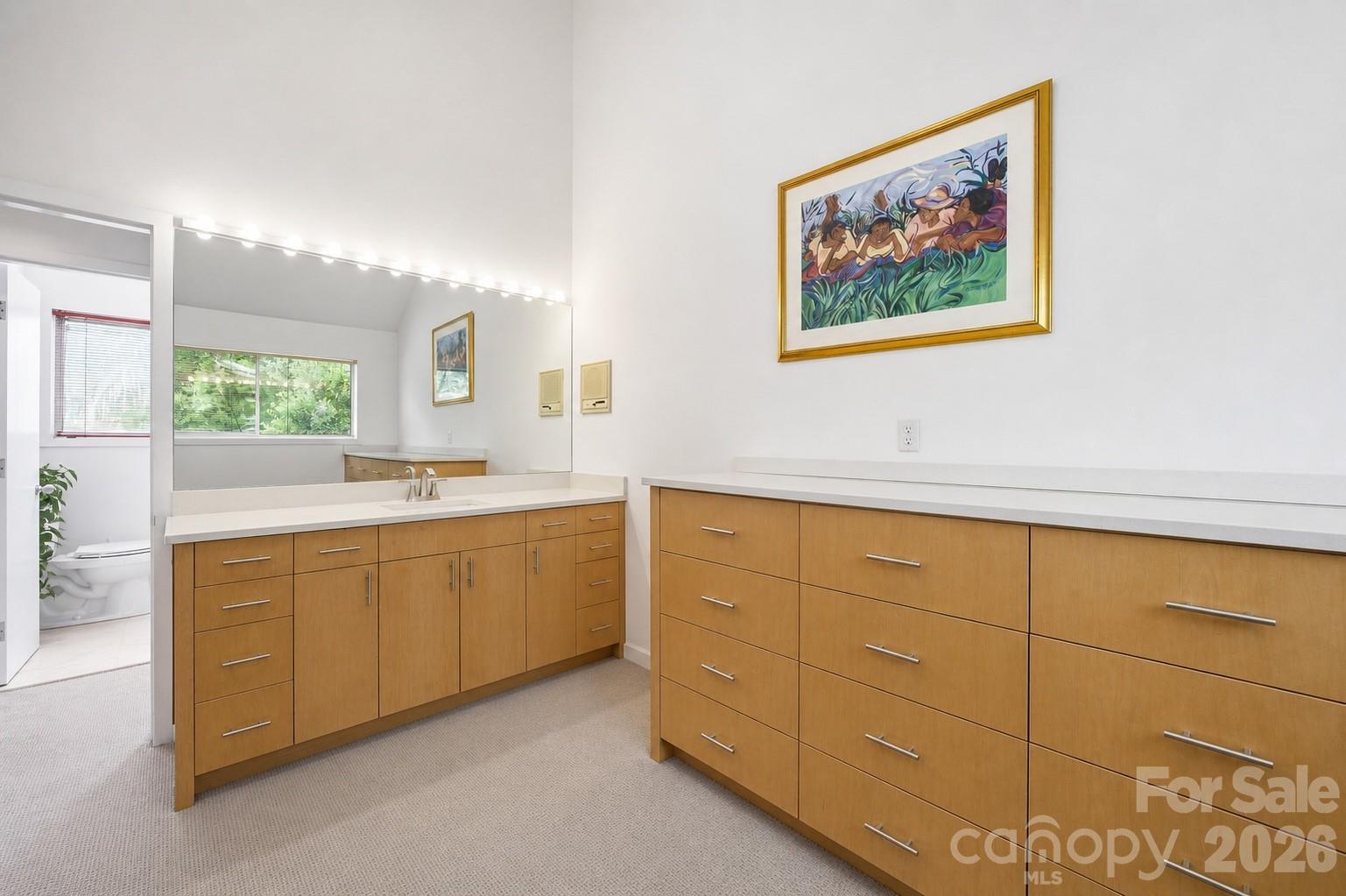 515 N Poplar Street — Charlotte