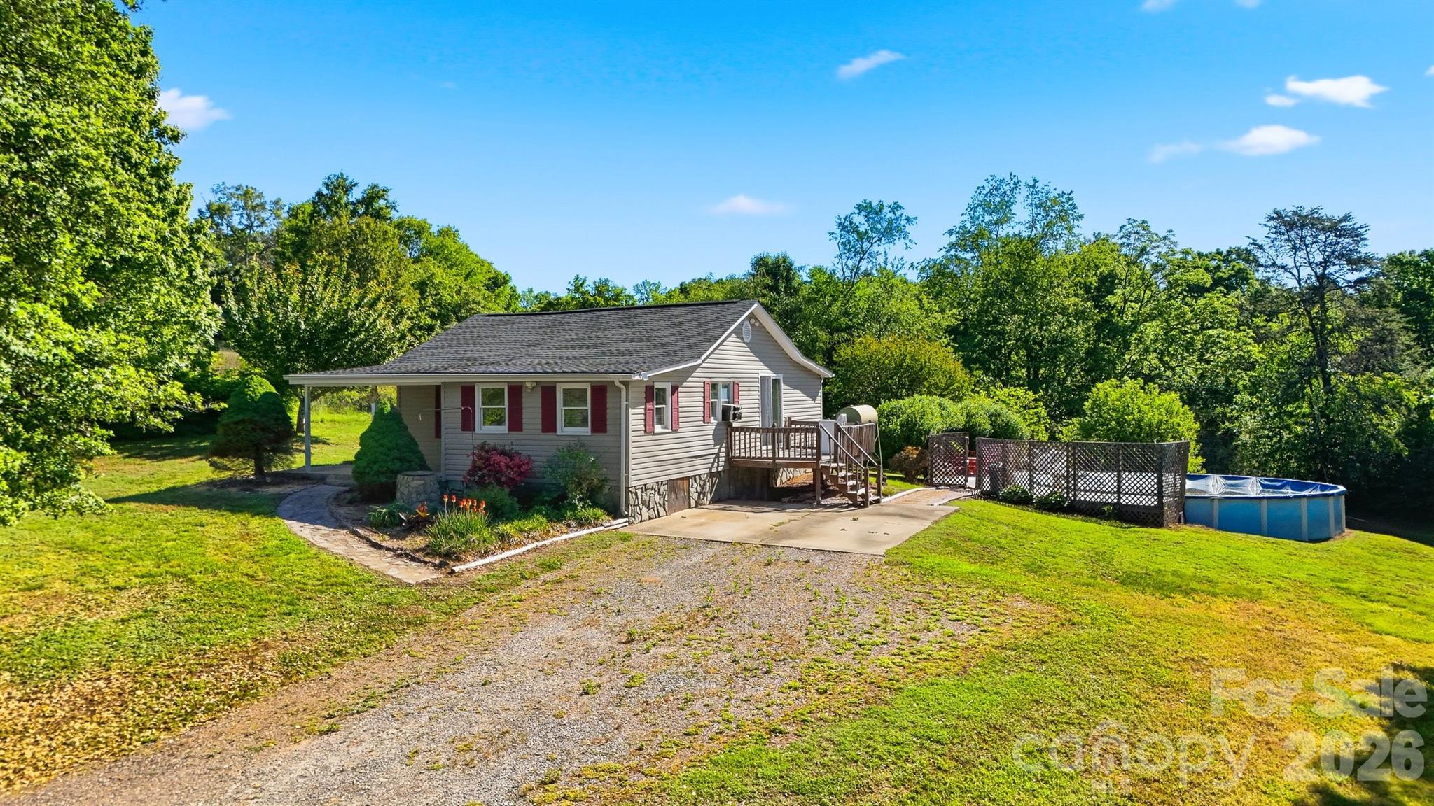 3860 Pickle Williams Lane — Granite Falls