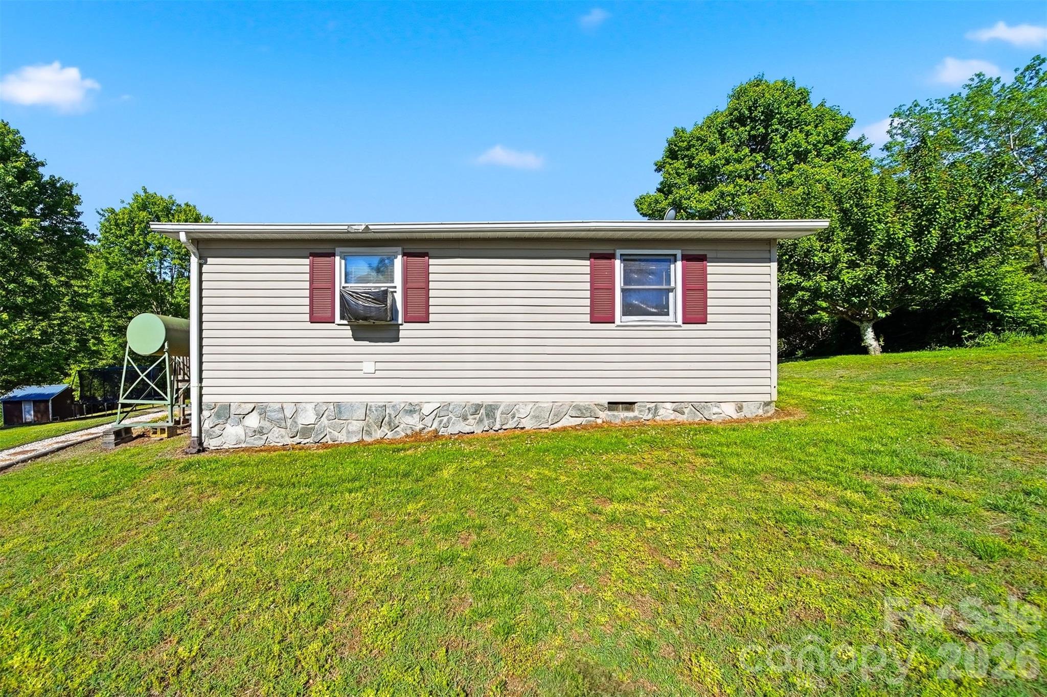 3860 Pickle Williams Lane — Granite Falls