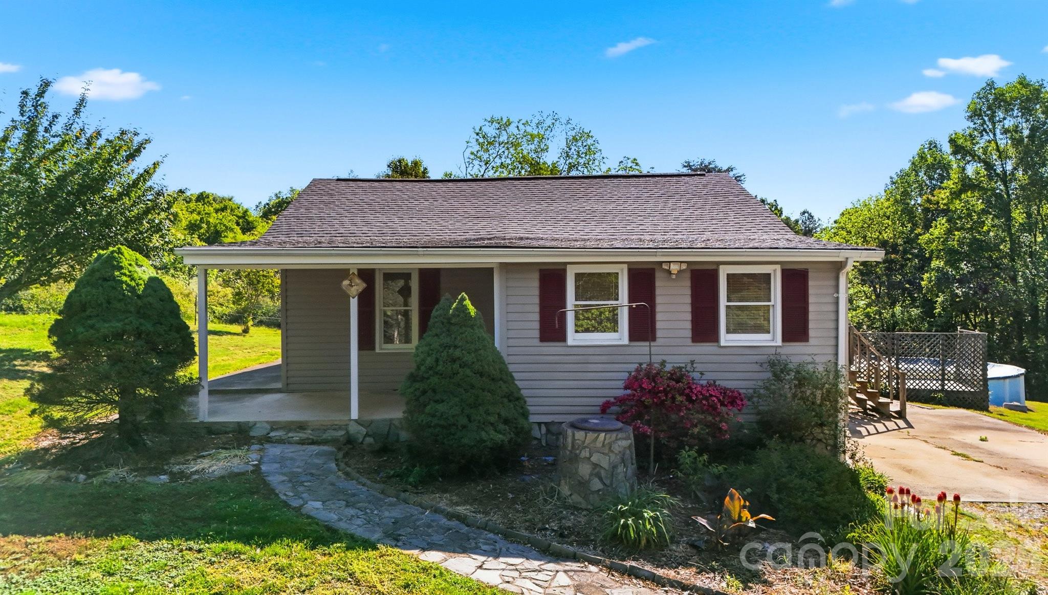 3860 Pickle Williams Lane — Granite Falls