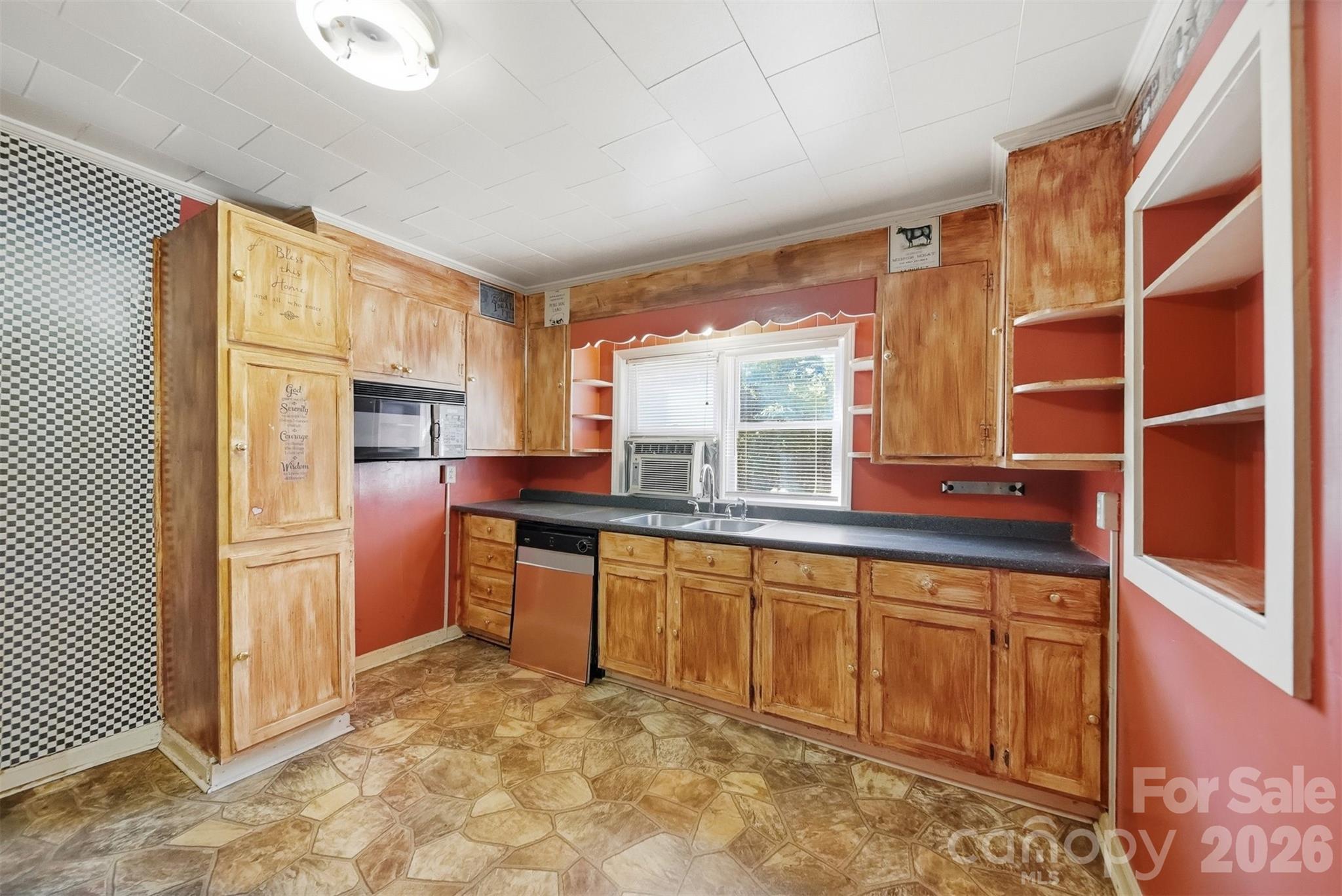 3860 Pickle Williams Lane — Granite Falls