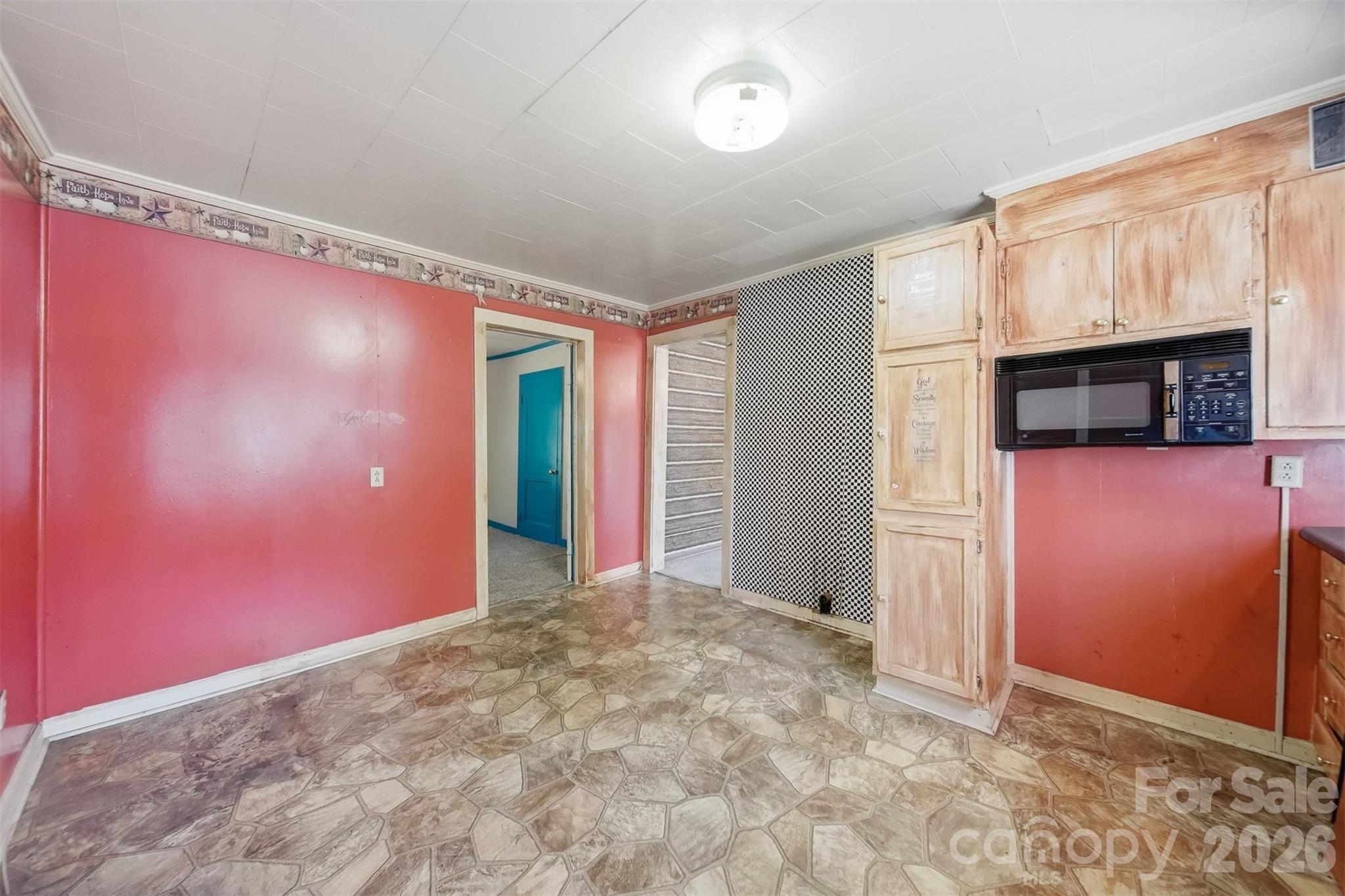 3860 Pickle Williams Lane — Granite Falls