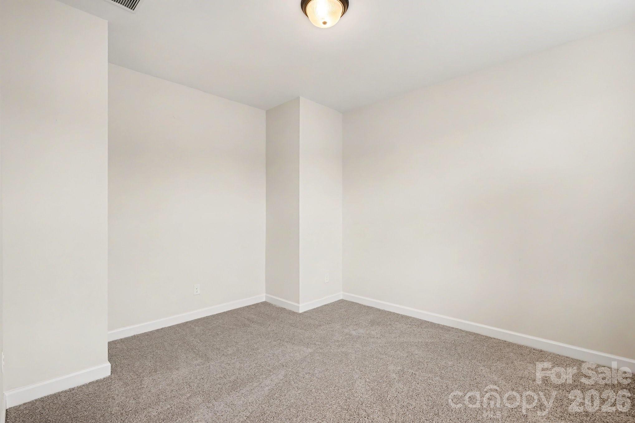 502 Alucio Court — Matthews