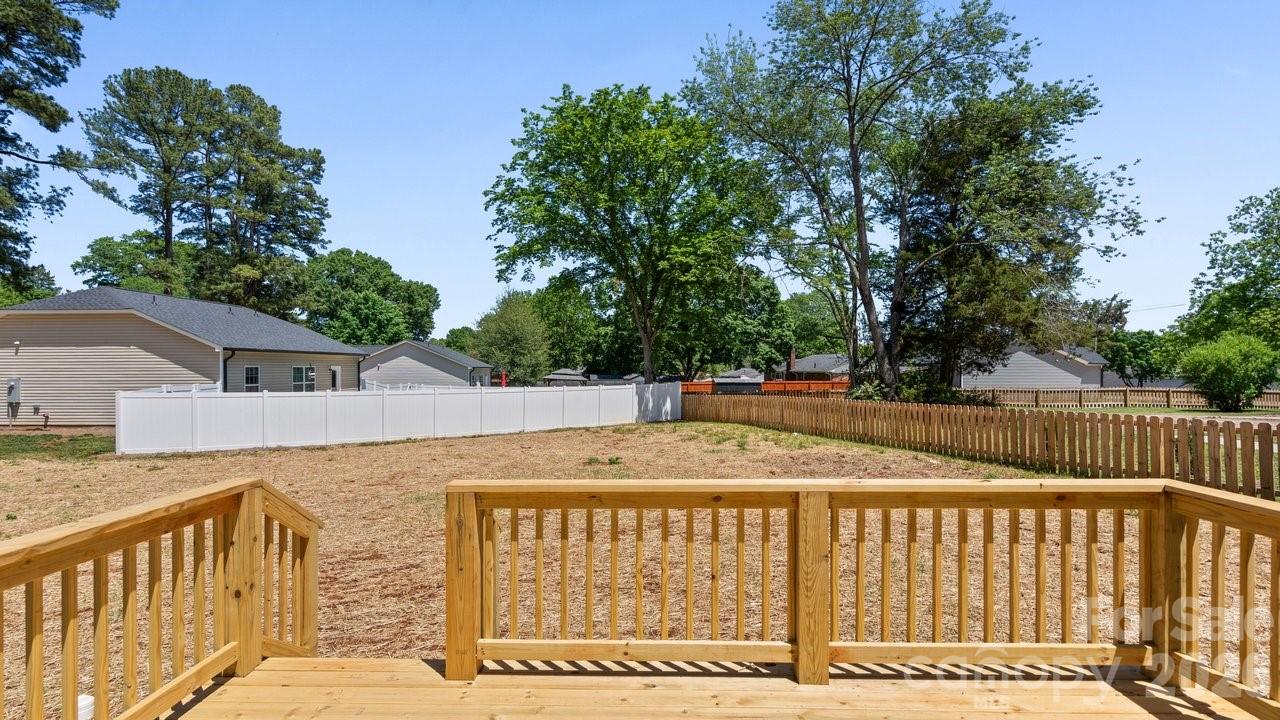 2160 Fieldcrest Avenue — Gastonia