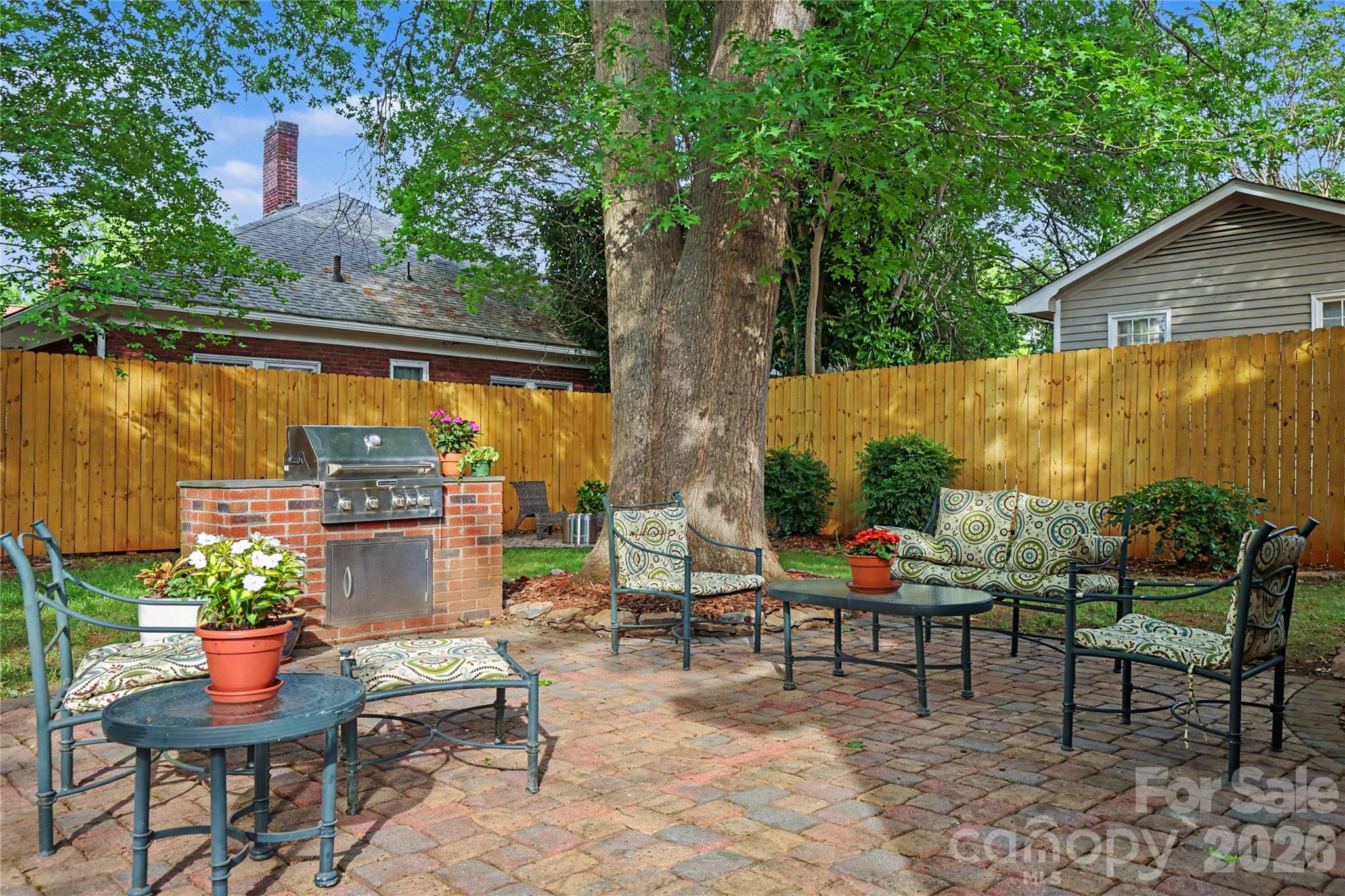 118 E Miller Street — Salisbury