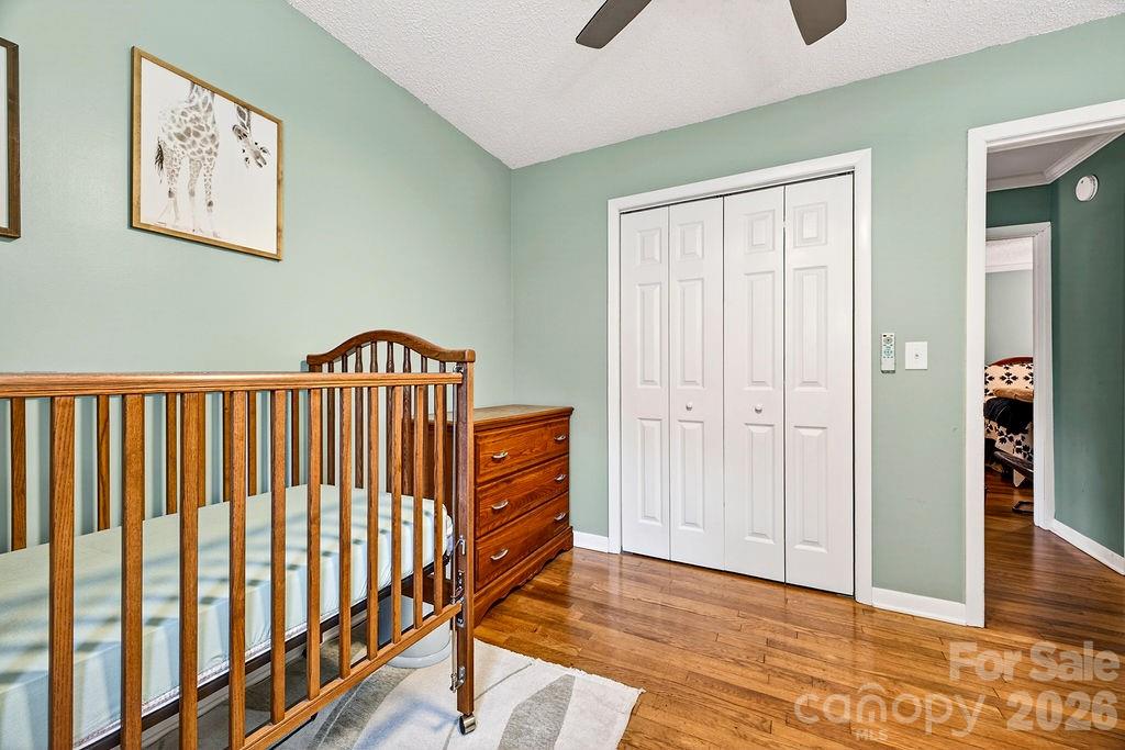 204 Oak Grove Road — East Flat Rock