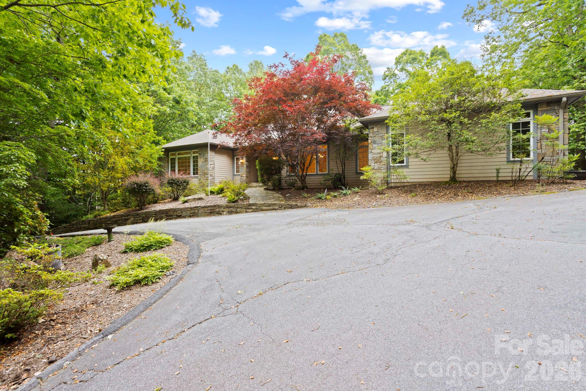 132 Berry Creek Drive — Flat Rock