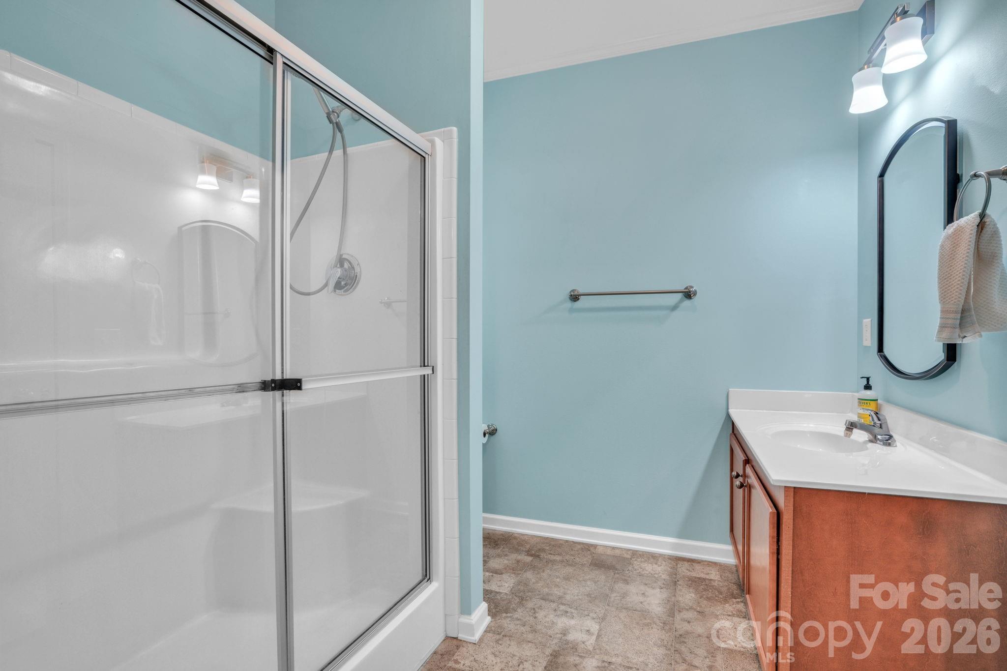189 Friendly Circle — Saluda
