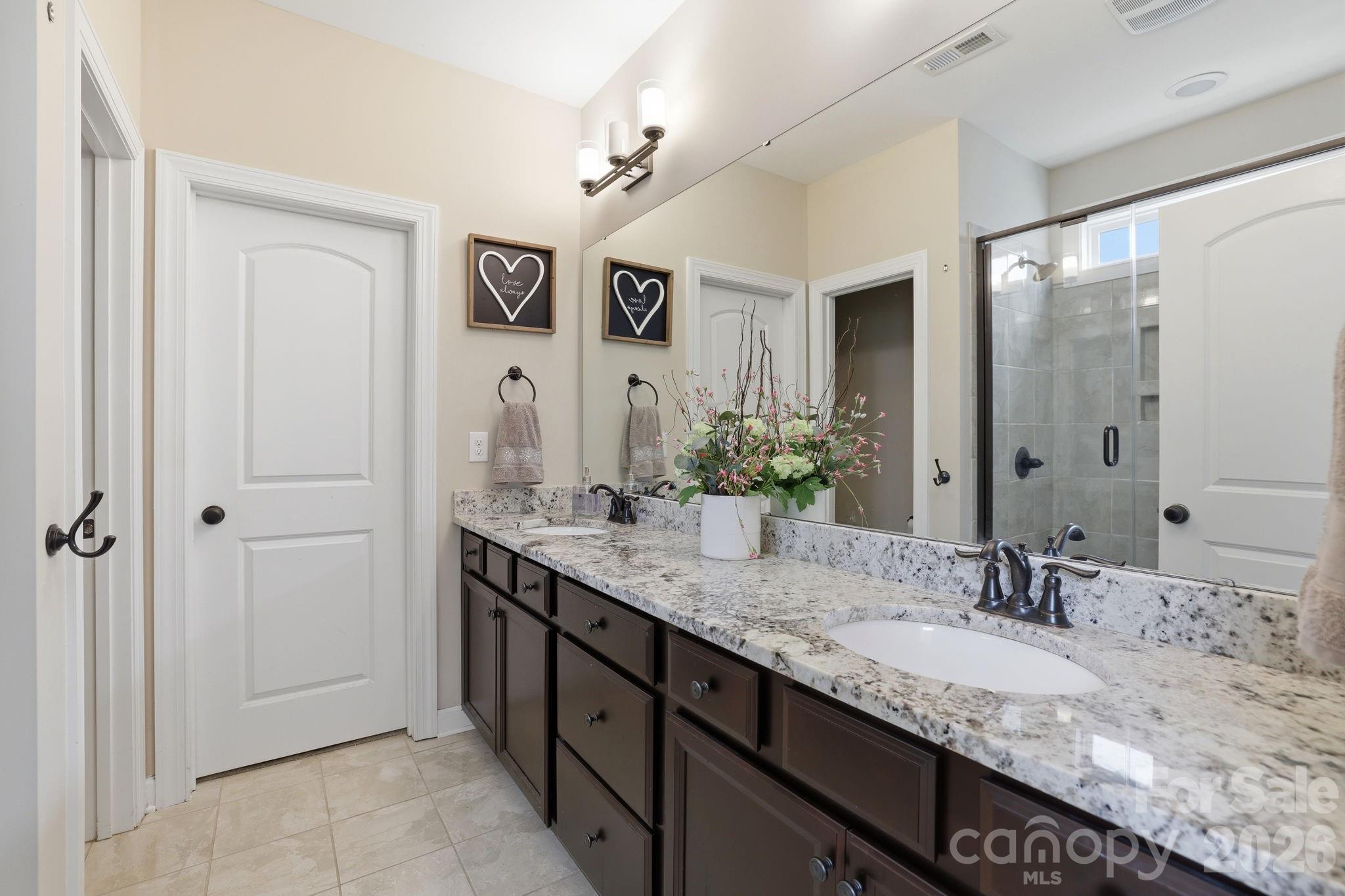16148 Lost Canyon Way — Charlotte