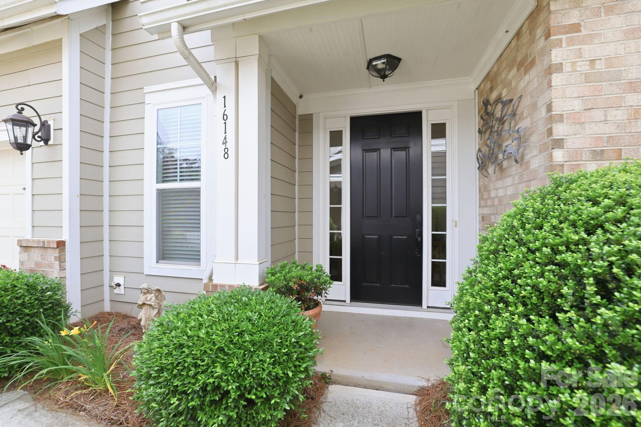 16148 Lost Canyon Way — Charlotte