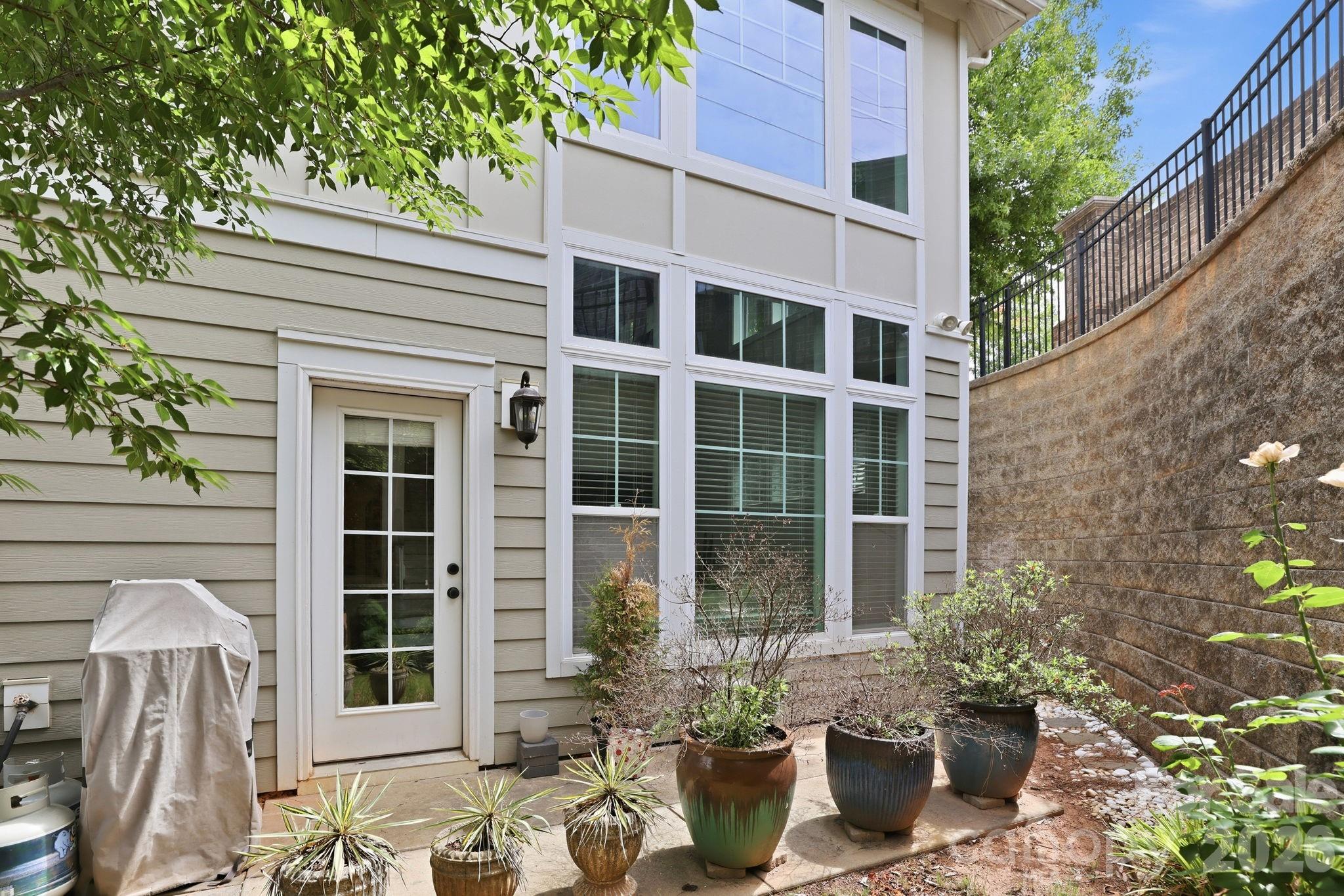 16148 Lost Canyon Way — Charlotte