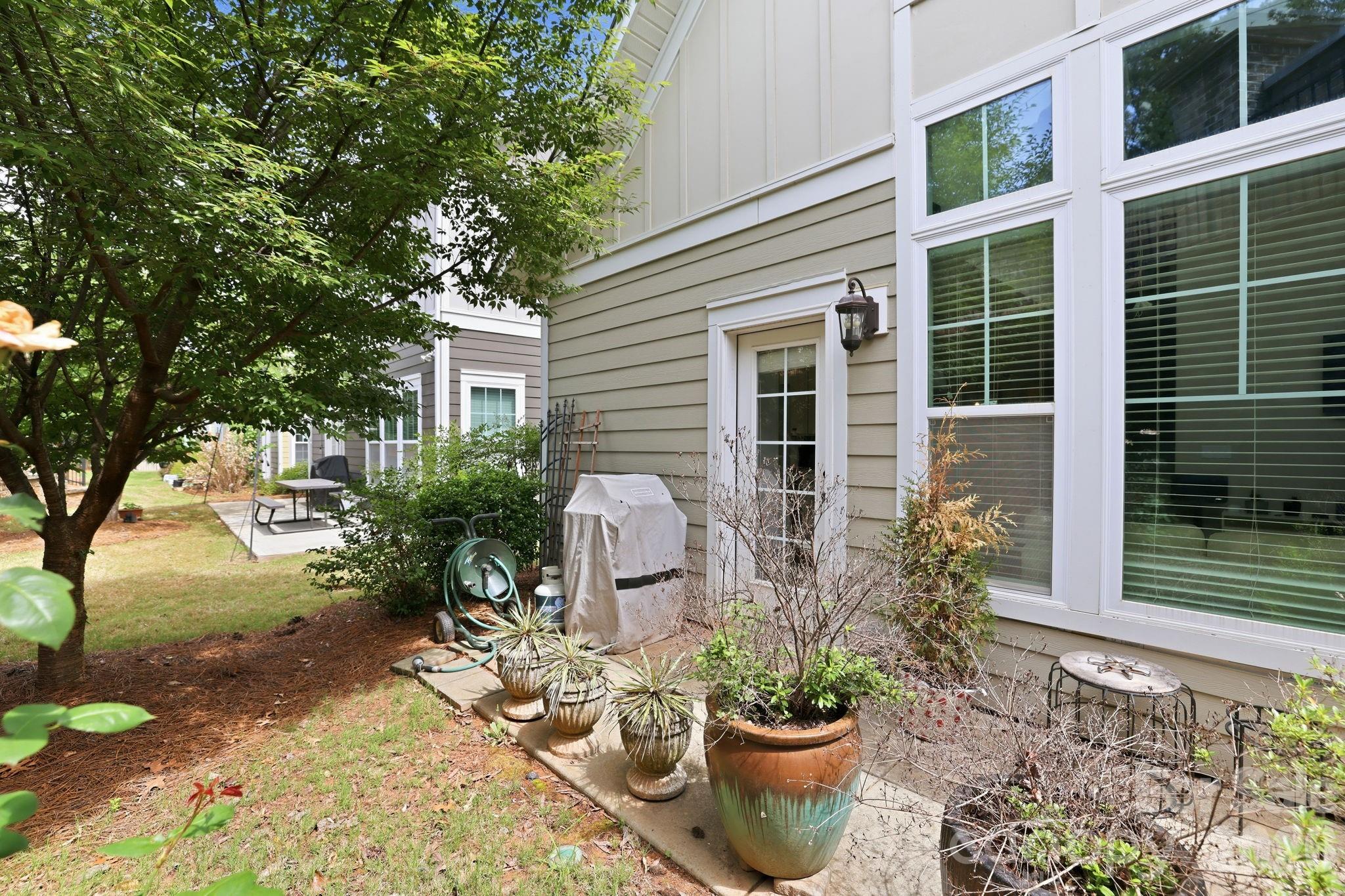 16148 Lost Canyon Way — Charlotte