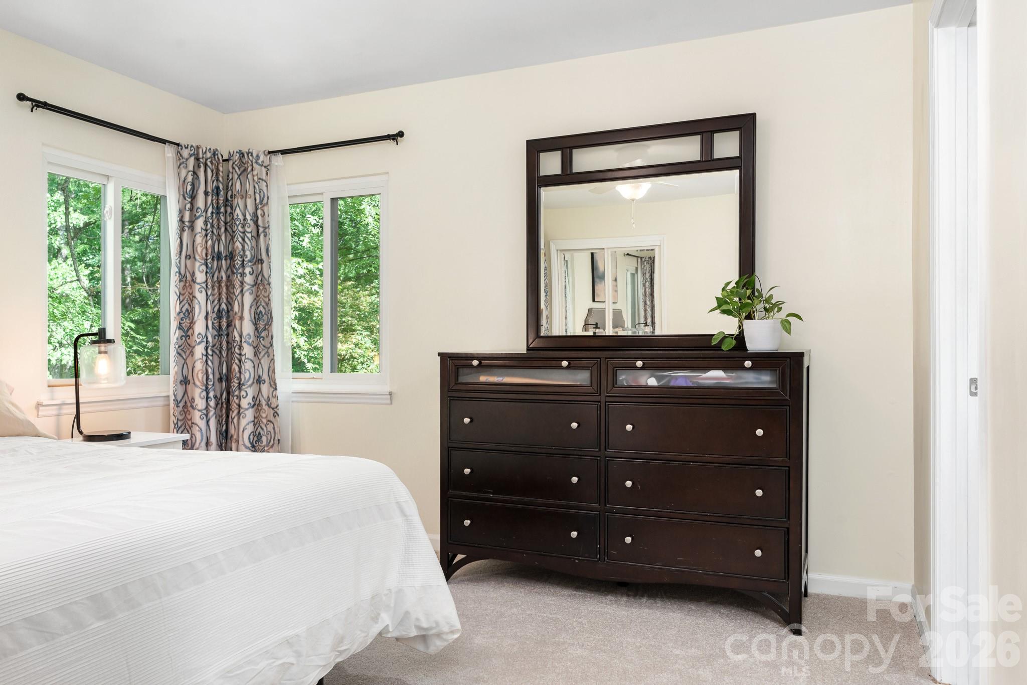 8700 Lorraine Drive — Charlotte