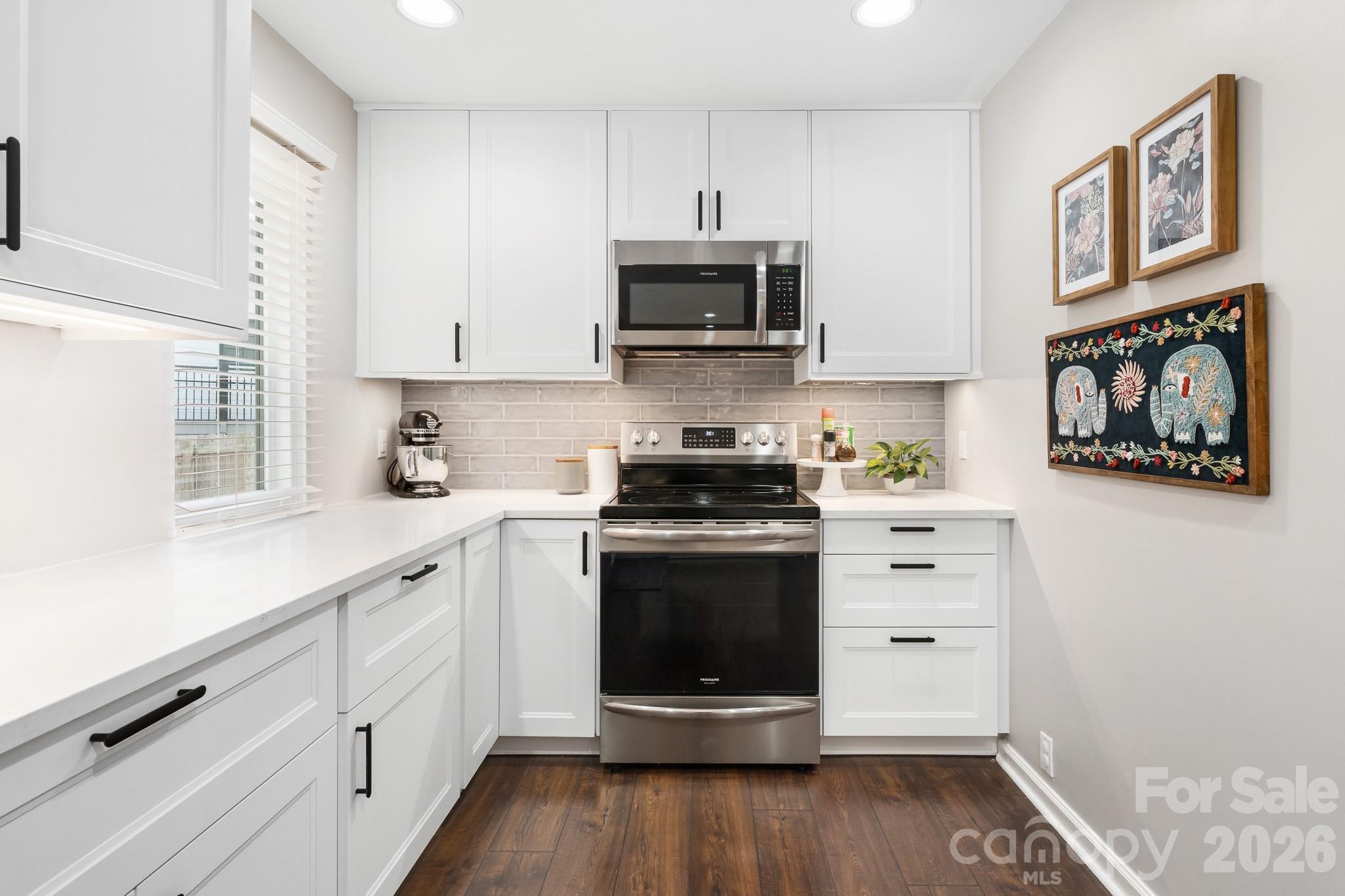 8700 Lorraine Drive — Charlotte