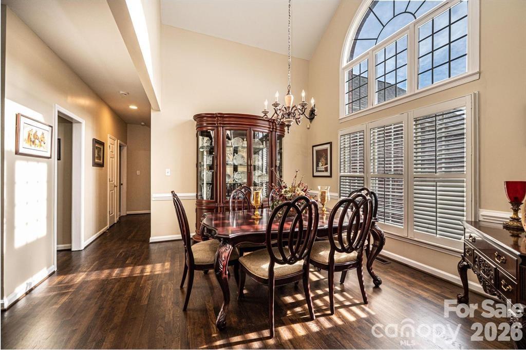 3992 Brickfield Street — Hickory