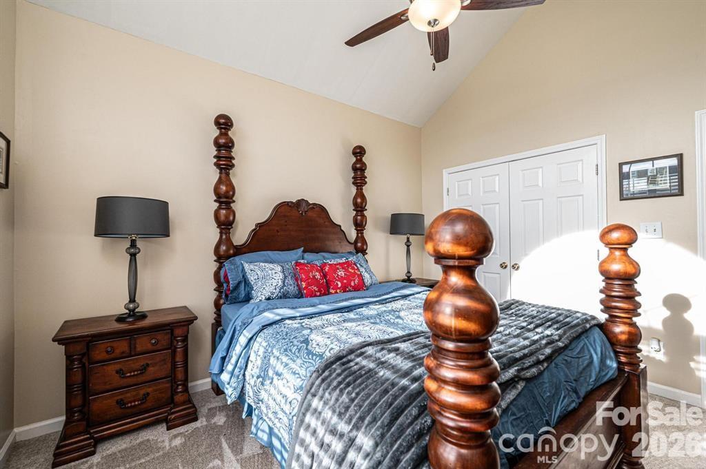 3992 Brickfield Street — Hickory