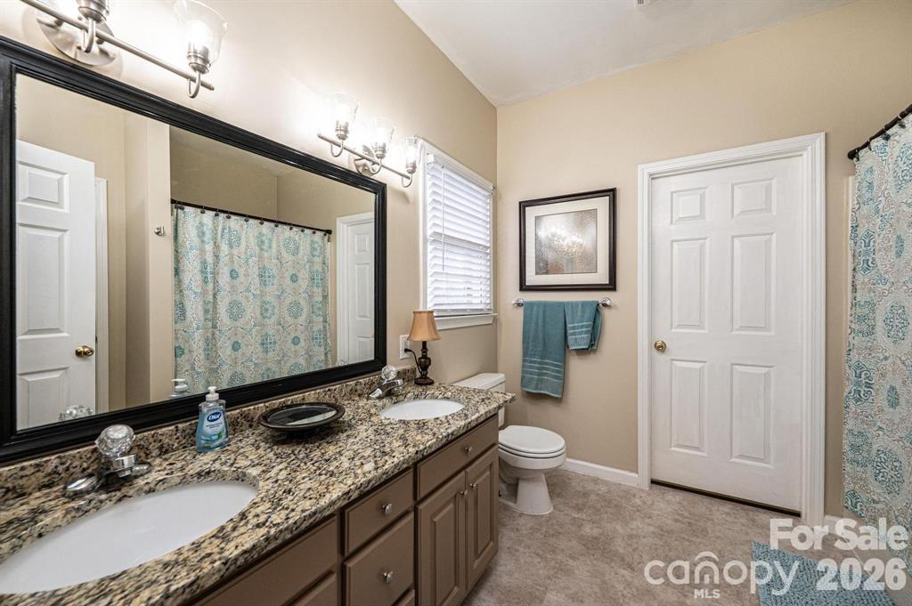 3992 Brickfield Street — Hickory