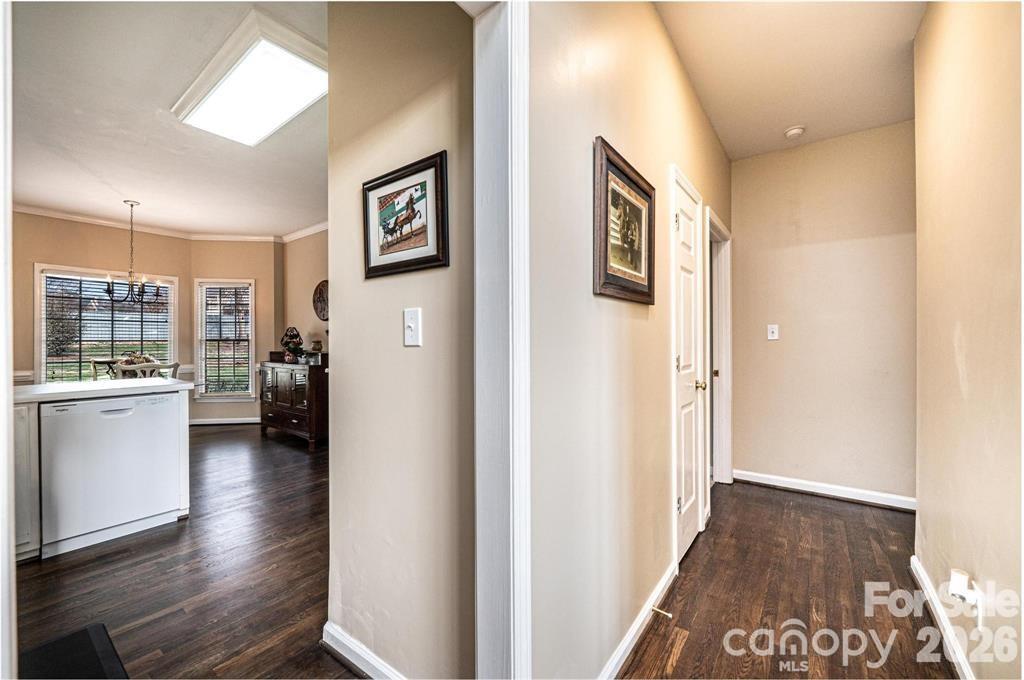 3992 Brickfield Street — Hickory