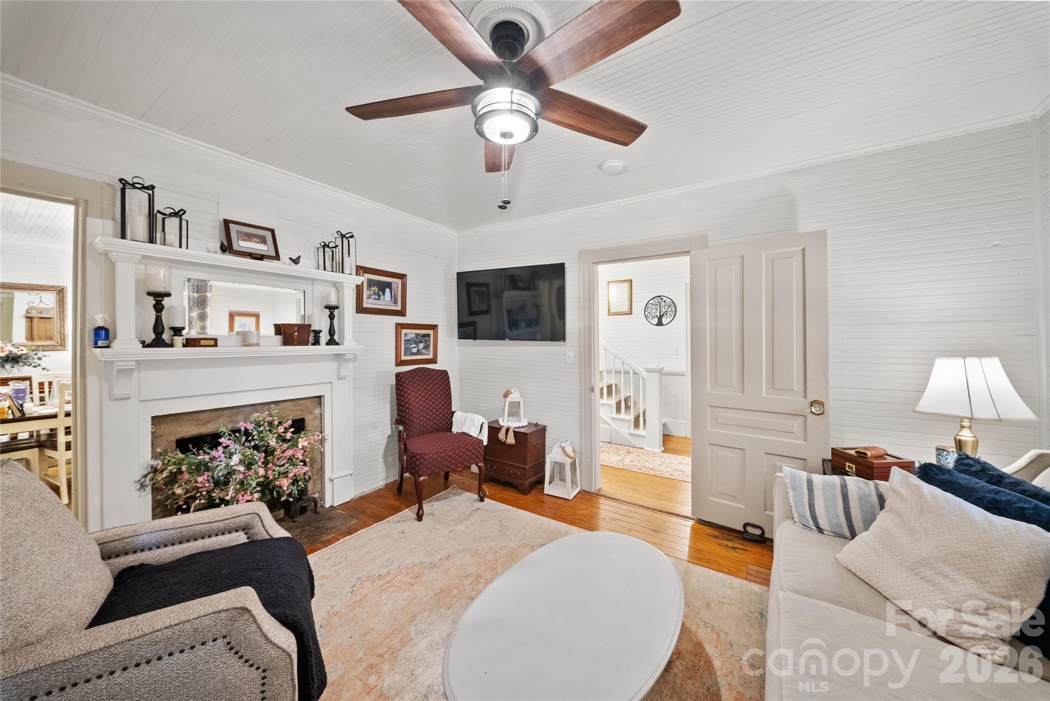 216 W 2nd Street — Denton