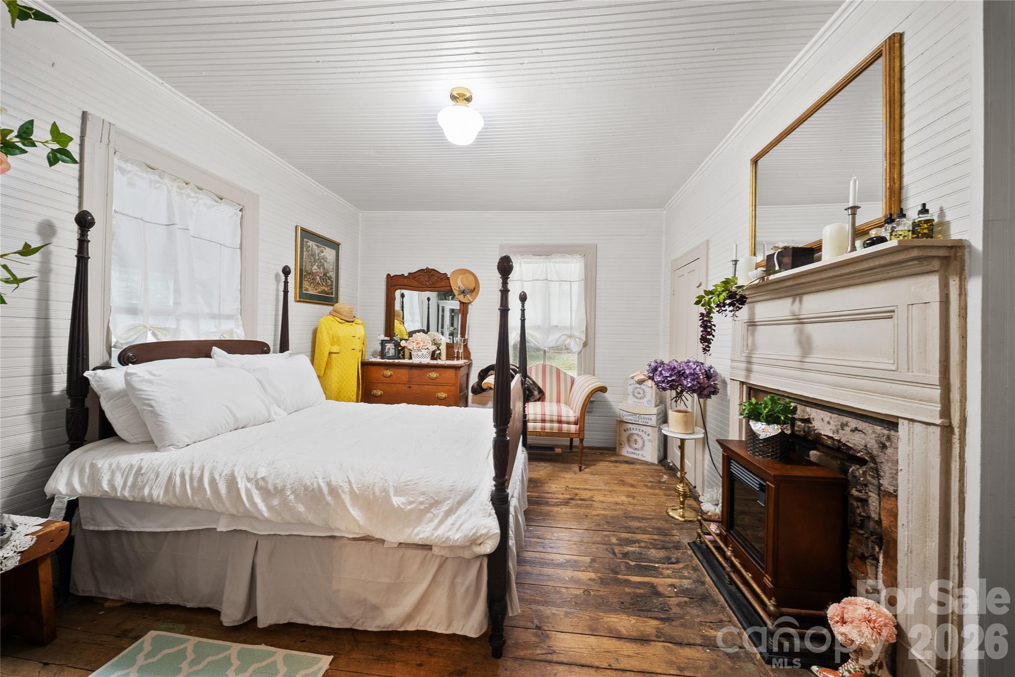 216 W 2nd Street — Denton