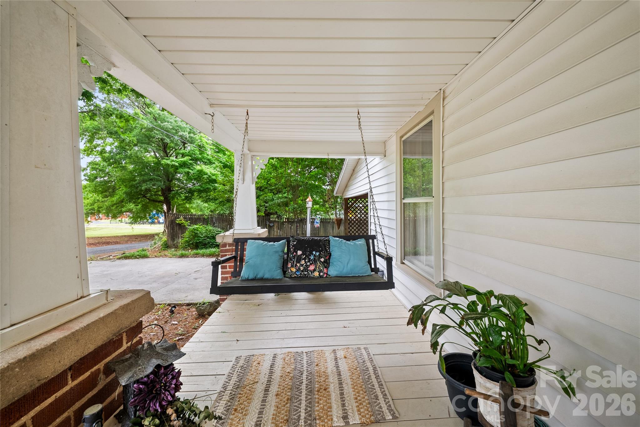 216 W 2nd Street — Denton