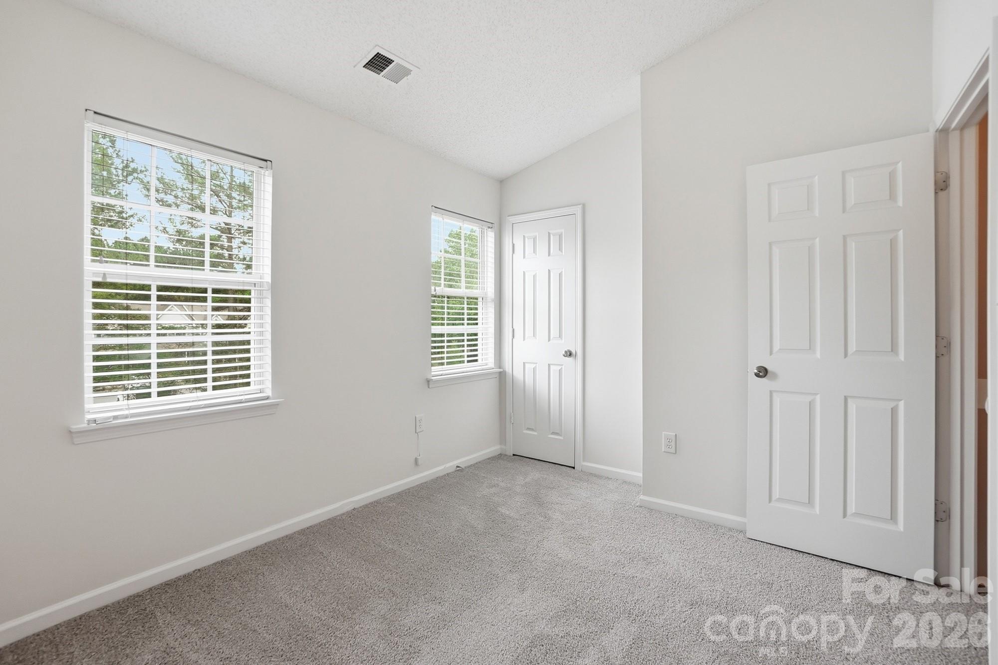 15536 Asterwind Court — Charlotte