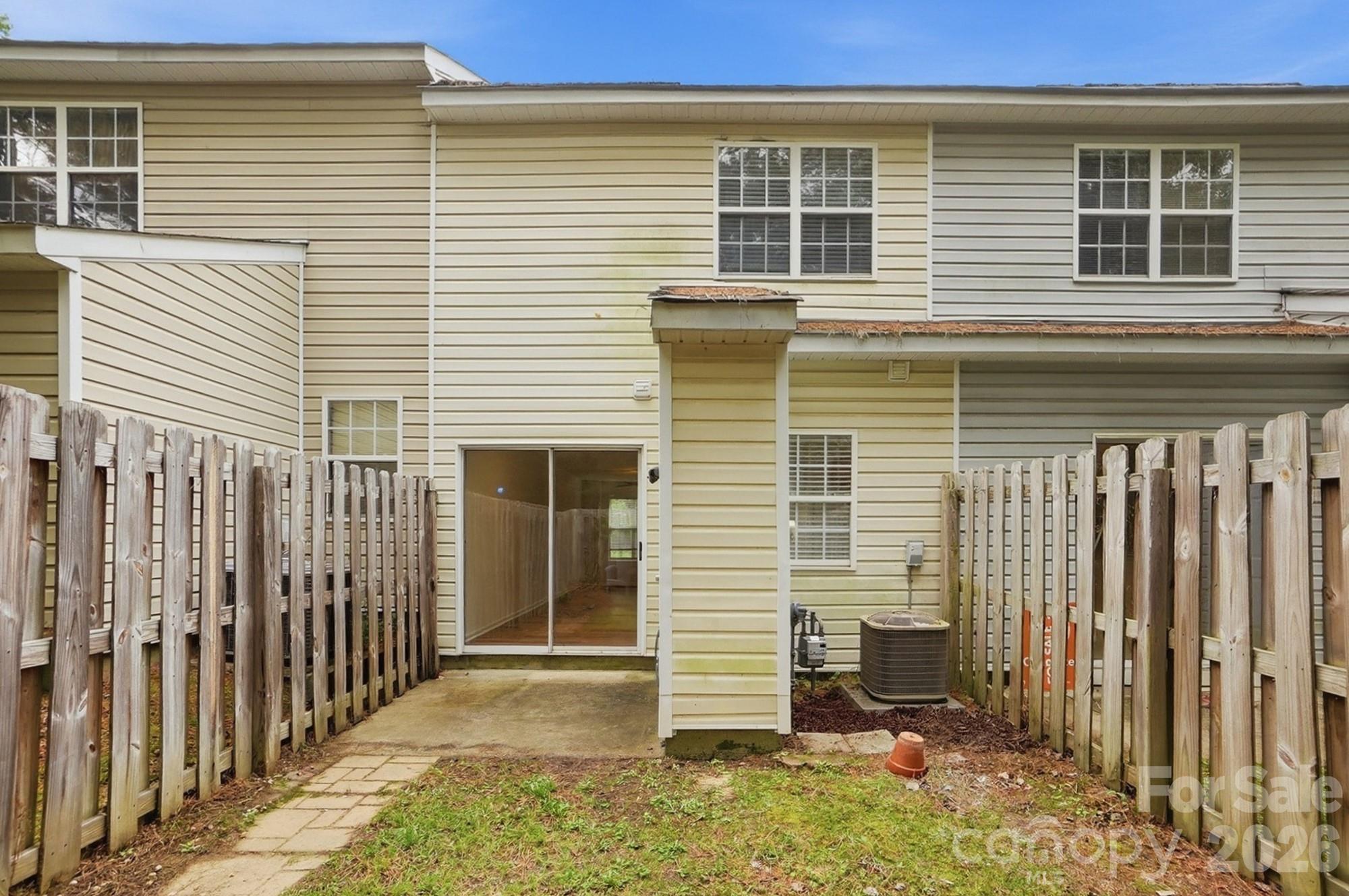 15536 Asterwind Court — Charlotte