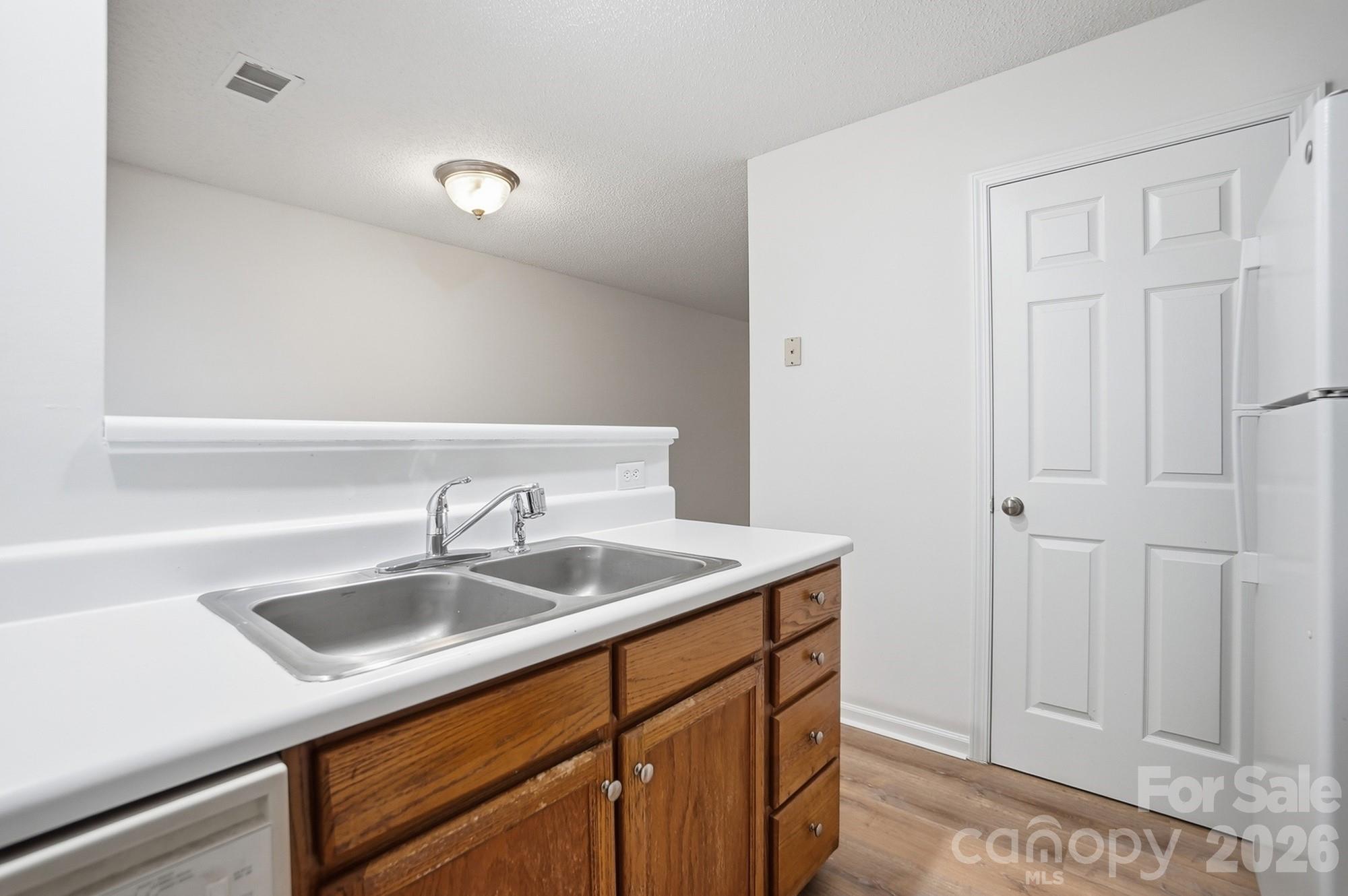 15536 Asterwind Court — Charlotte