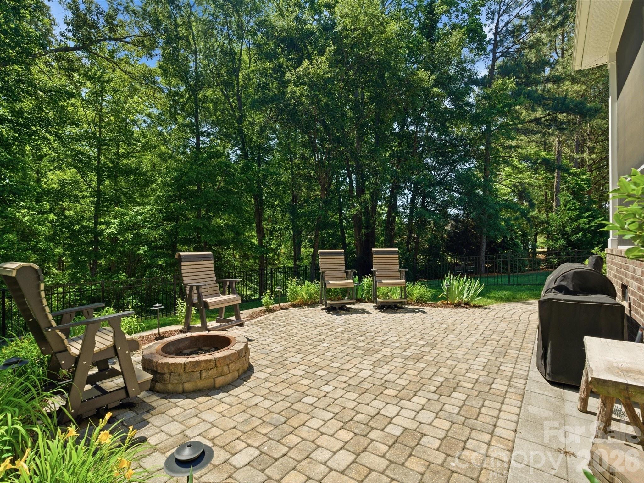 3342 Millstone Creek Road — Lancaster