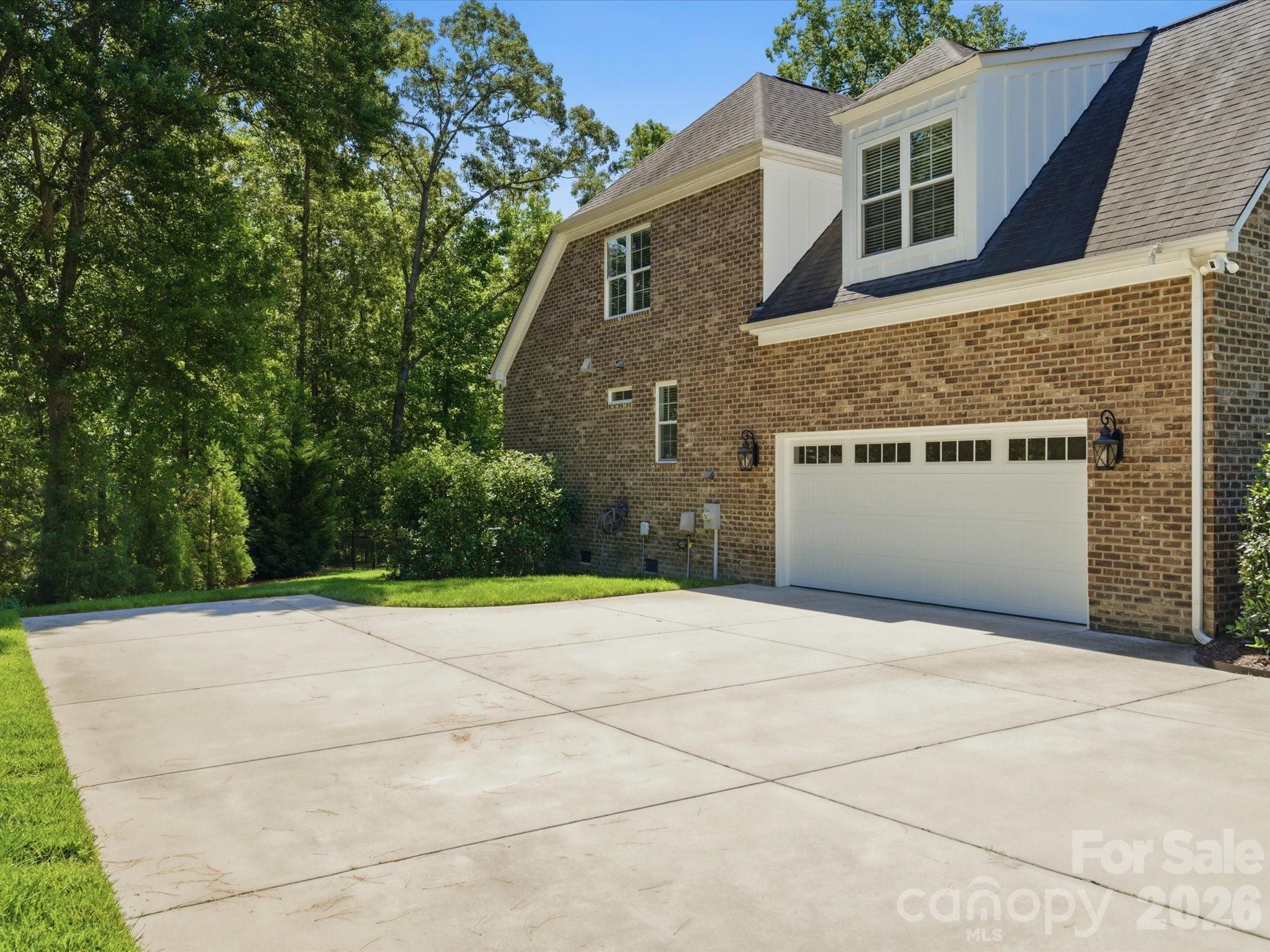 3342 Millstone Creek Road — Lancaster
