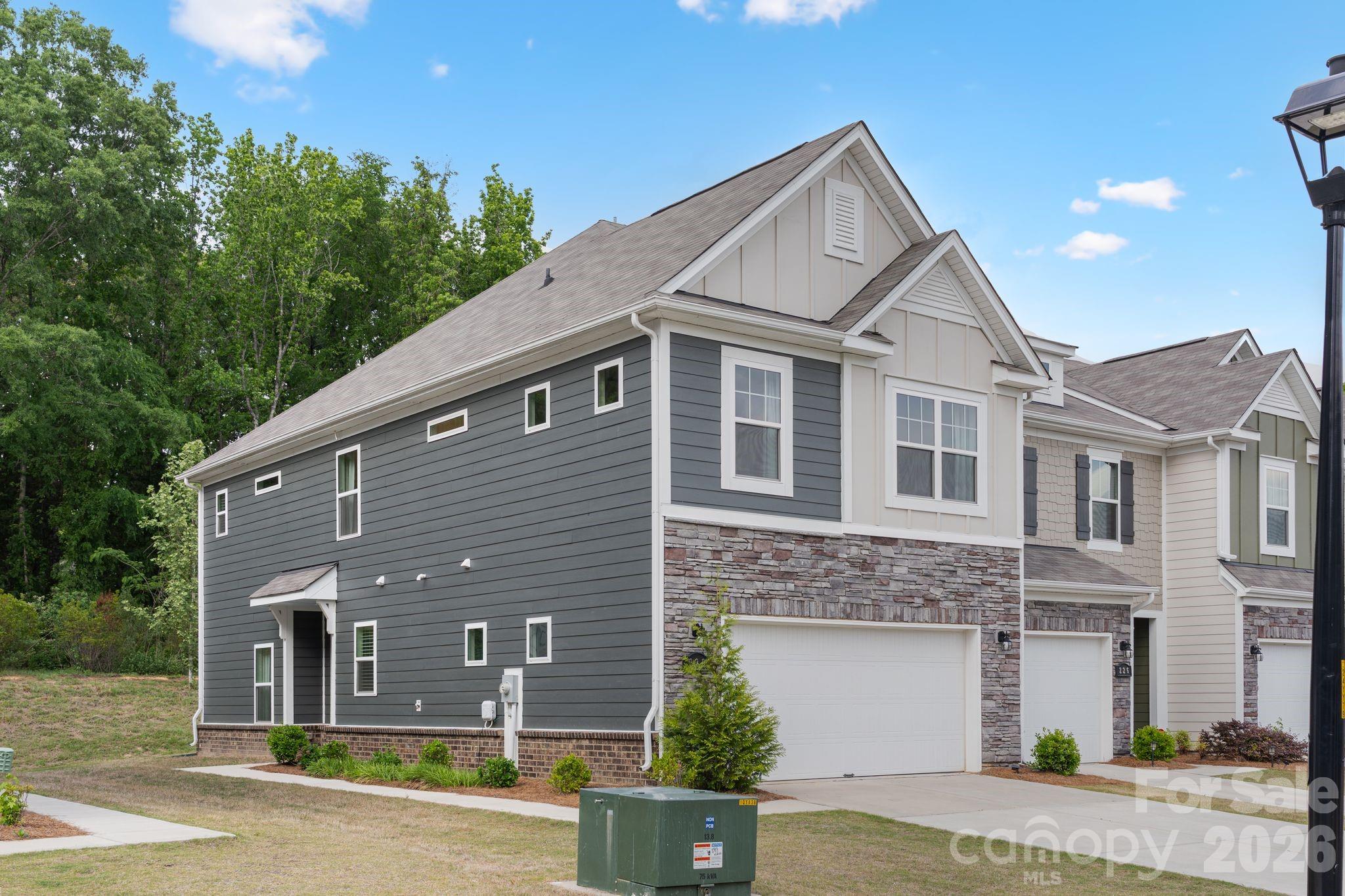 230 Quinn Road #21 — Matthews