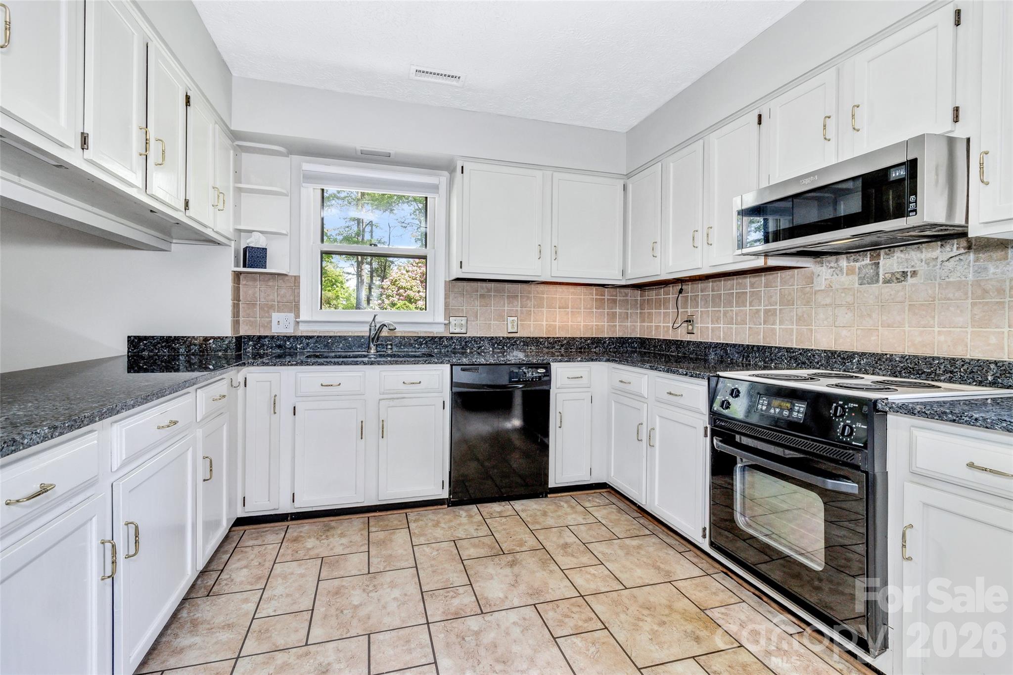 38 Chadwick Wade Drive — Asheville