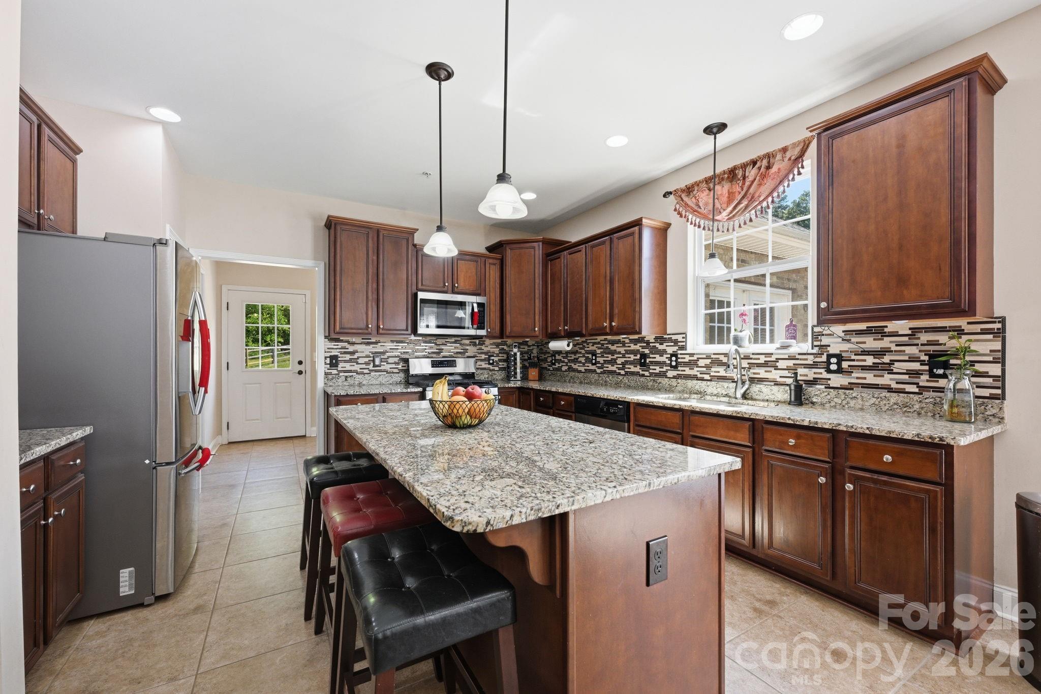 1434 Steeplechase Drive — Mount Pleasant