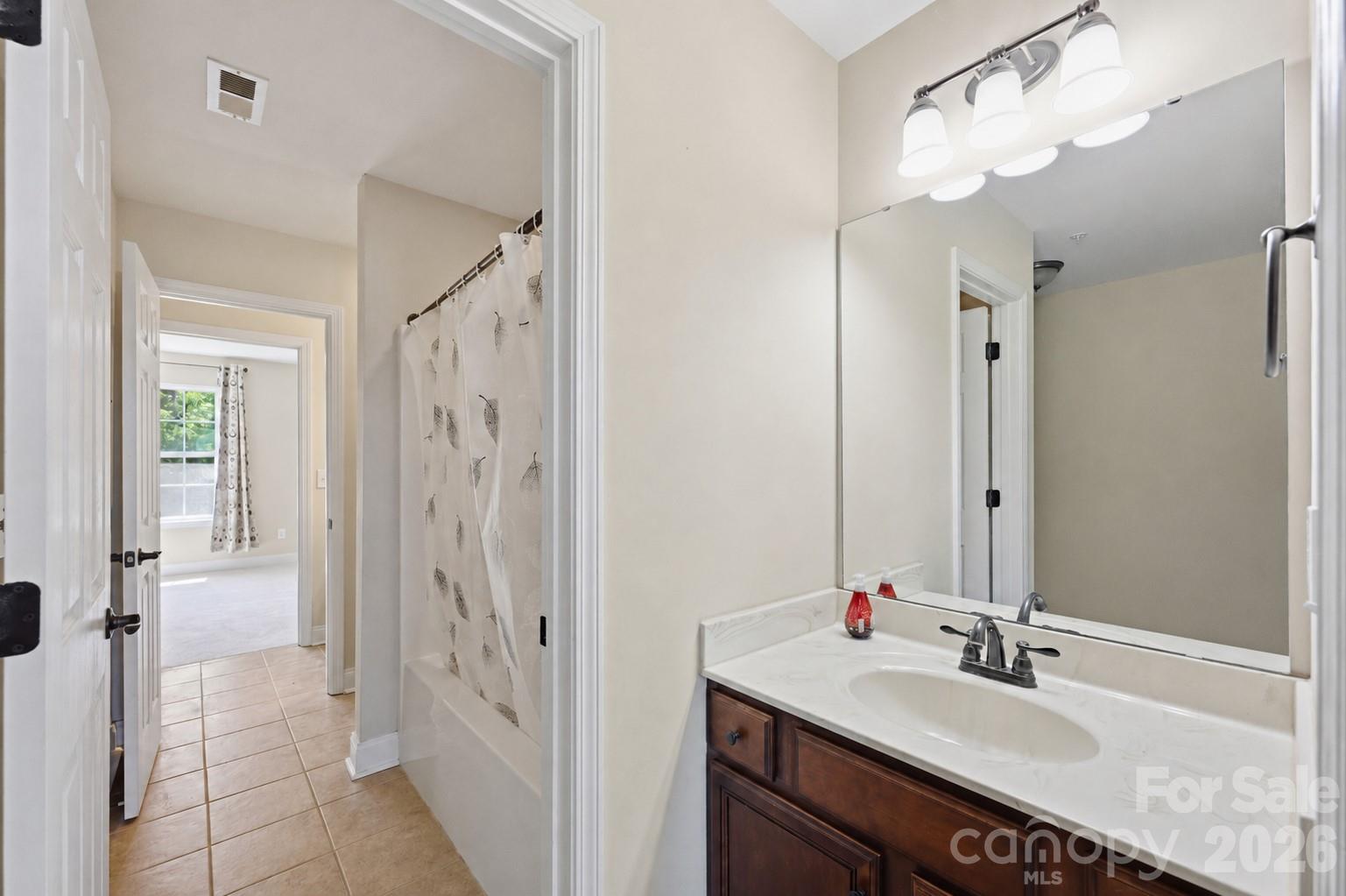 1434 Steeplechase Drive — Mount Pleasant
