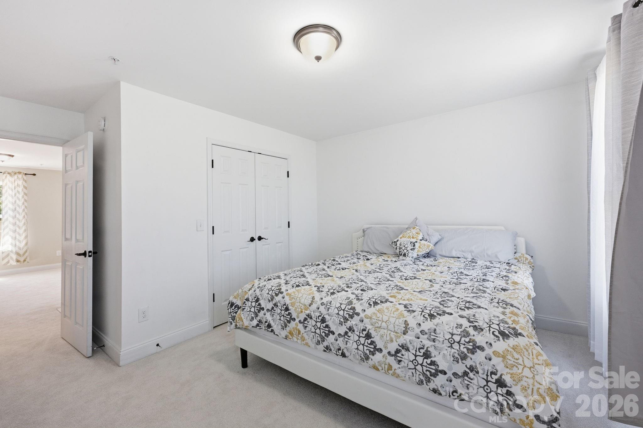 1434 Steeplechase Drive — Mount Pleasant