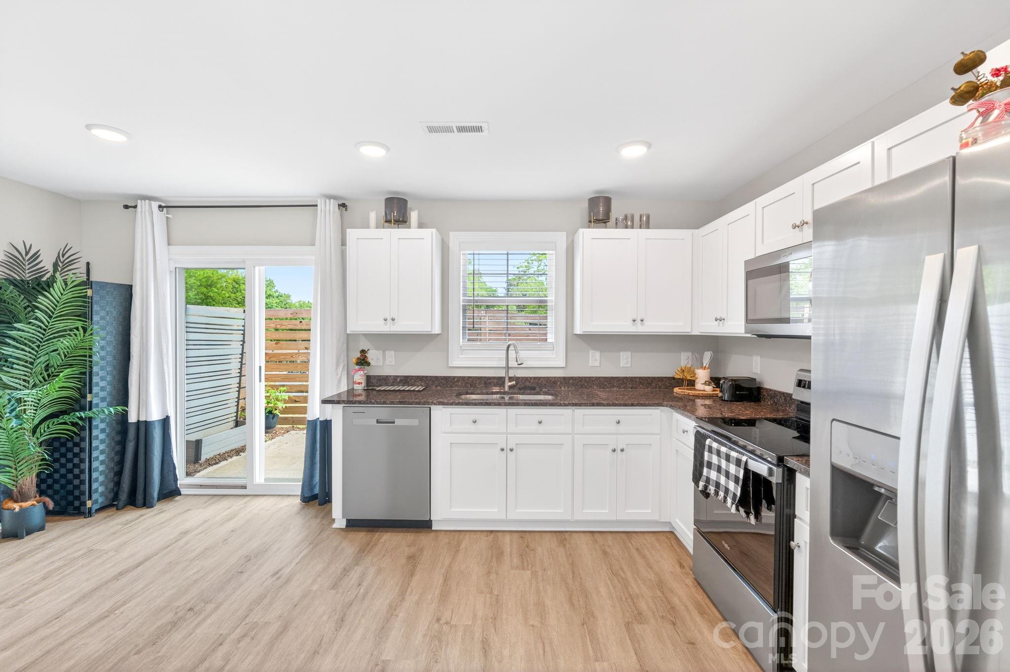 600 W 8th Street — Kannapolis