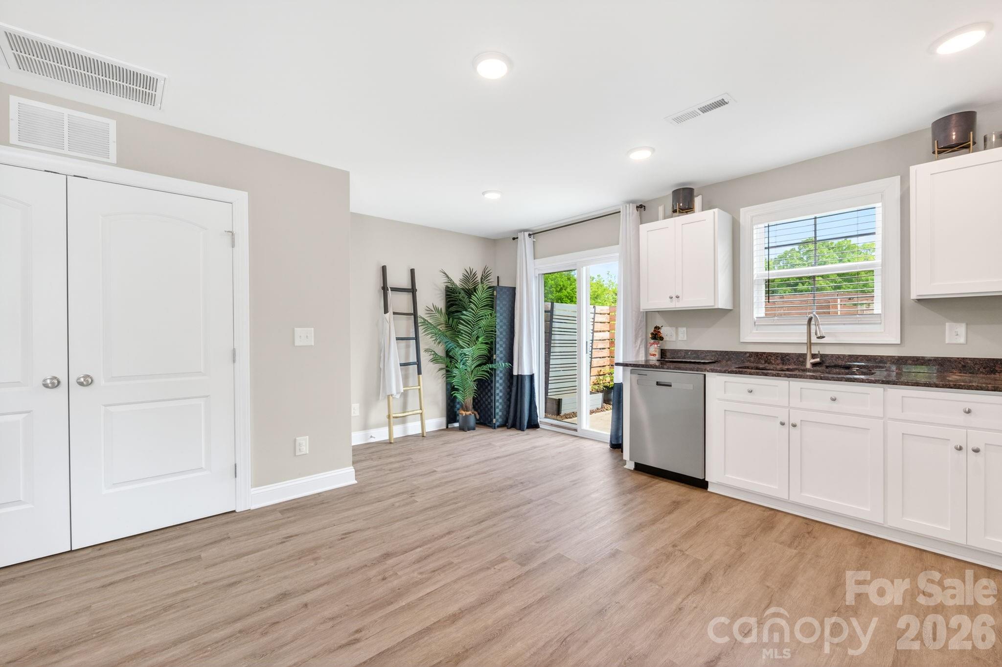 600 W 8th Street — Kannapolis