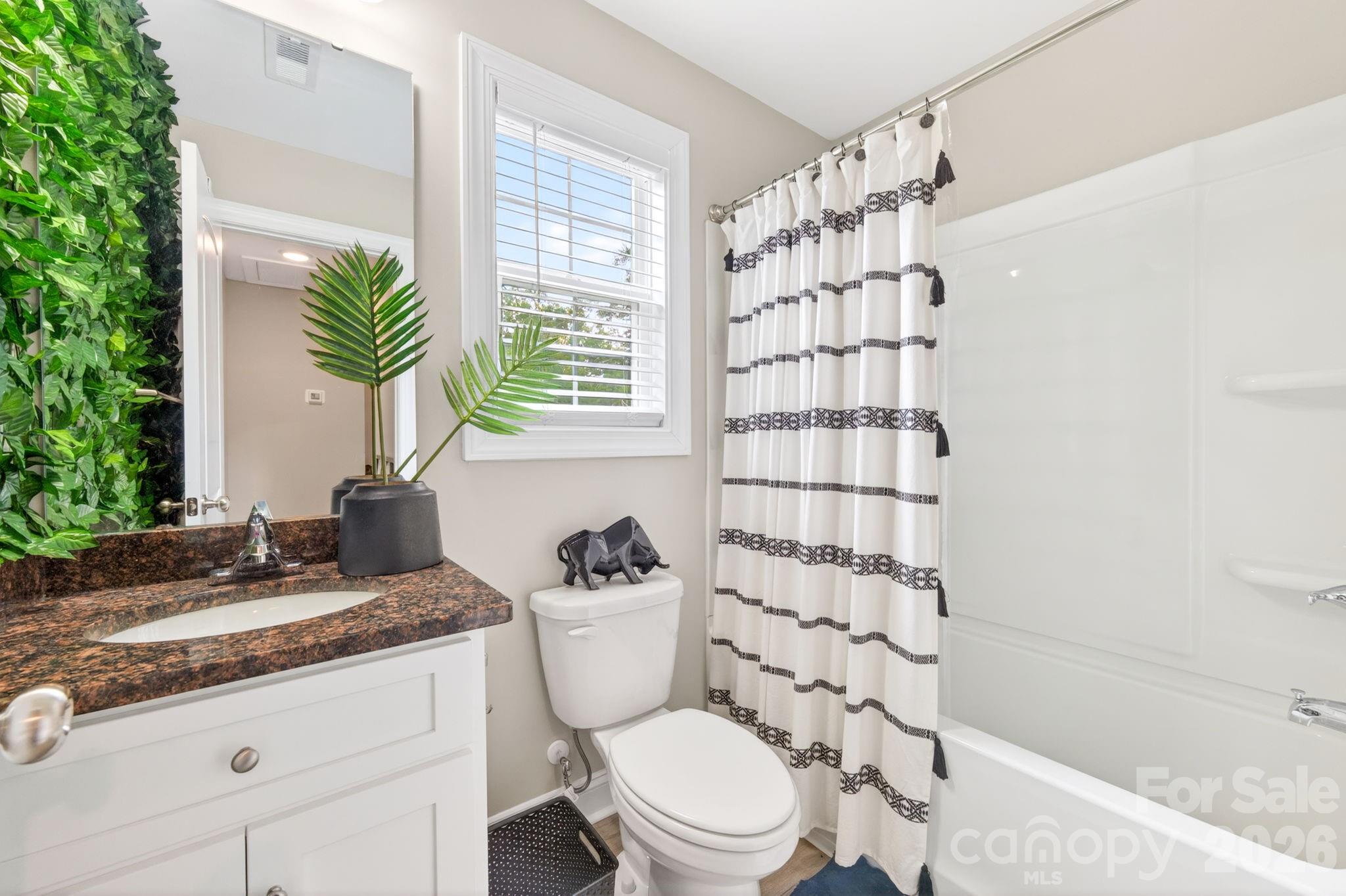 600 W 8th Street — Kannapolis