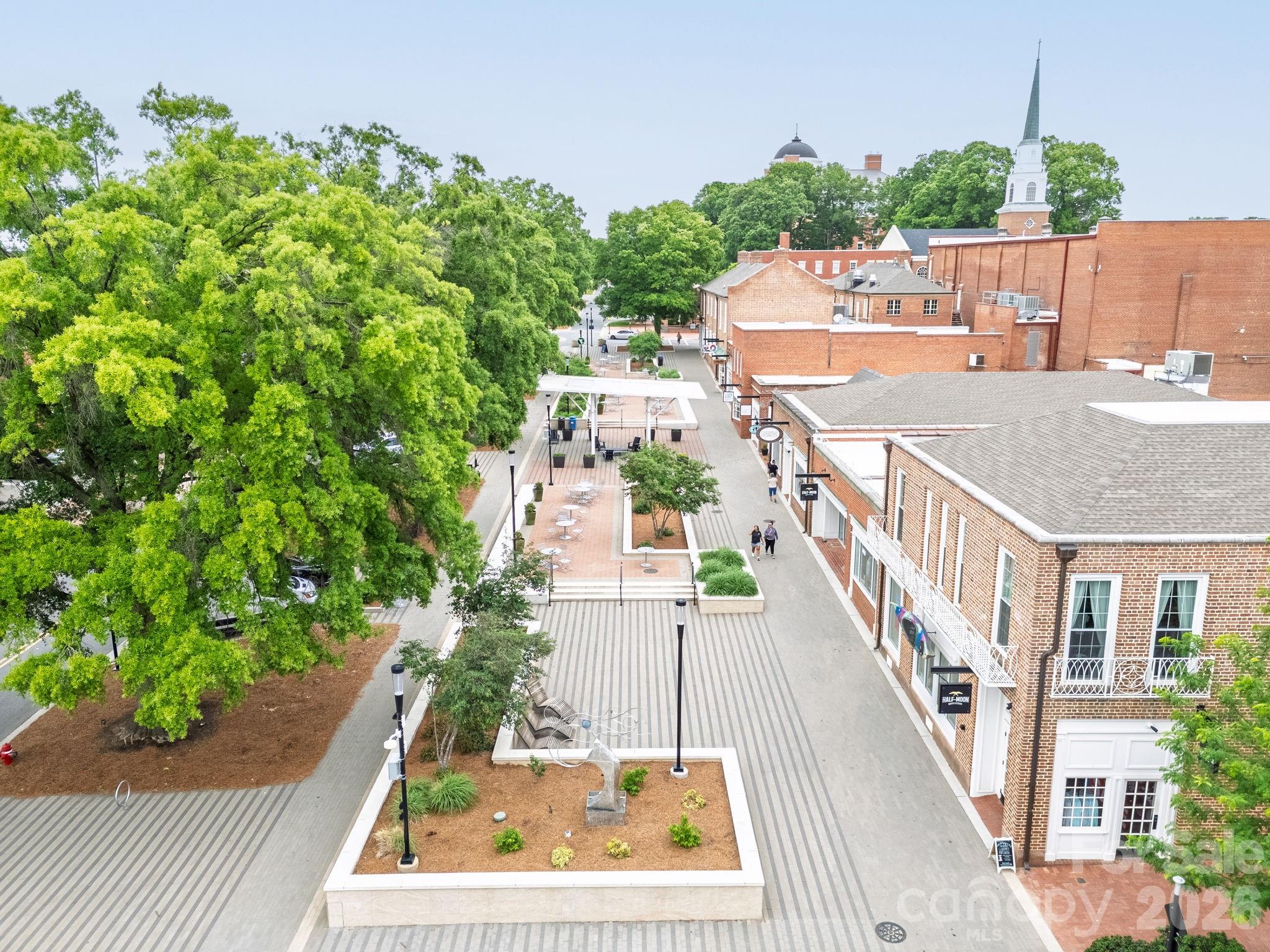 600 W 8th Street — Kannapolis