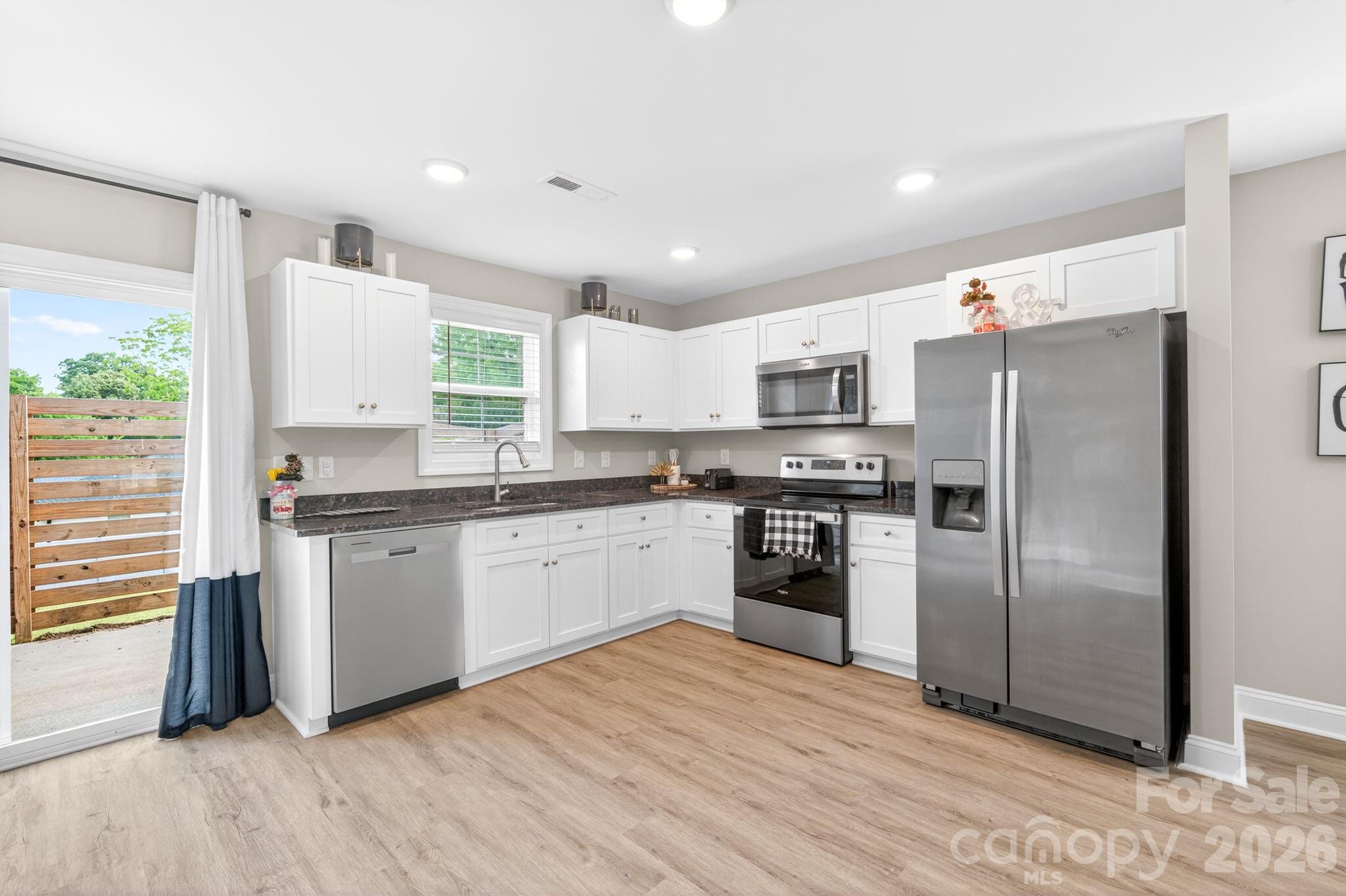 600 W 8th Street — Kannapolis