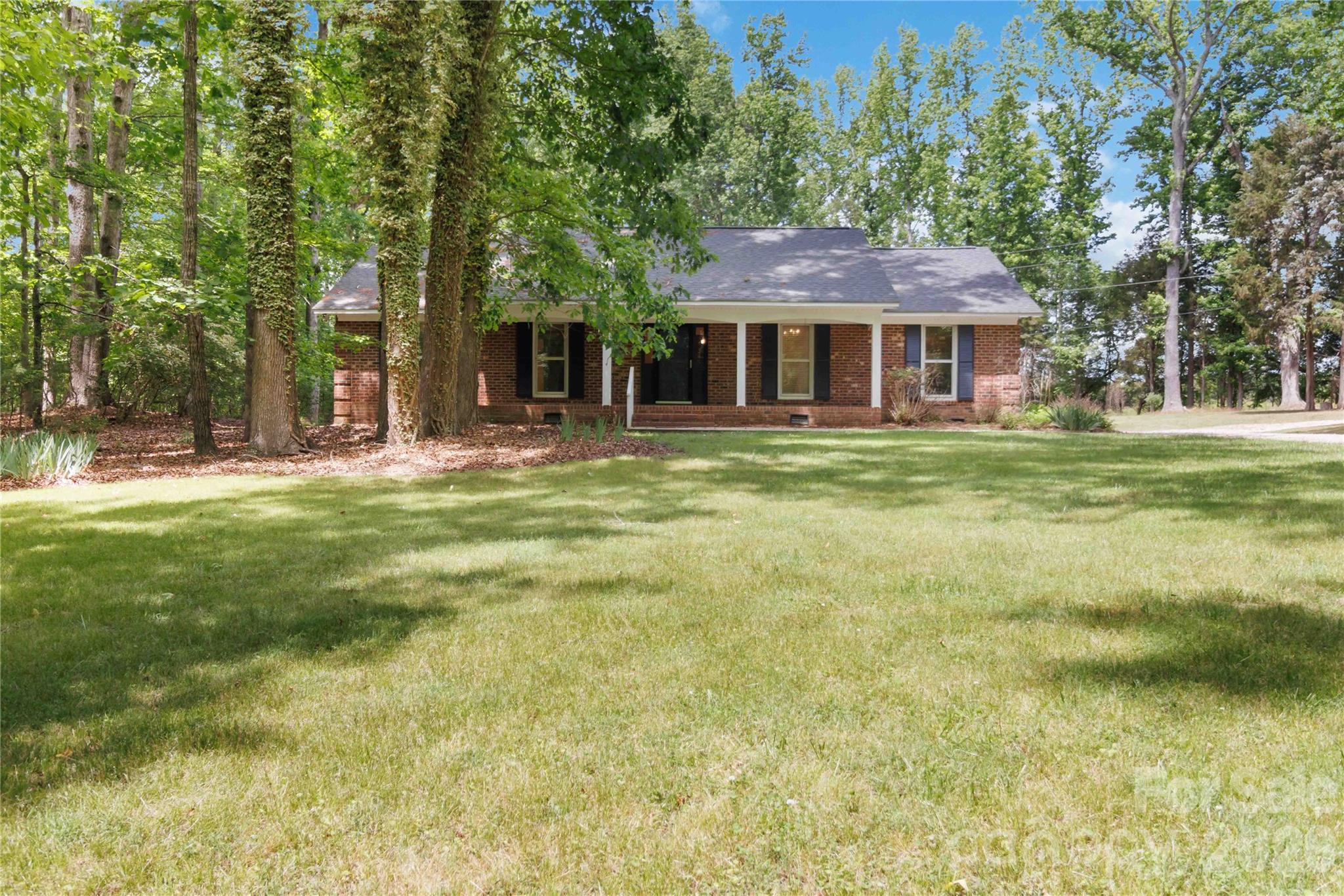 447 Partridge Place — York