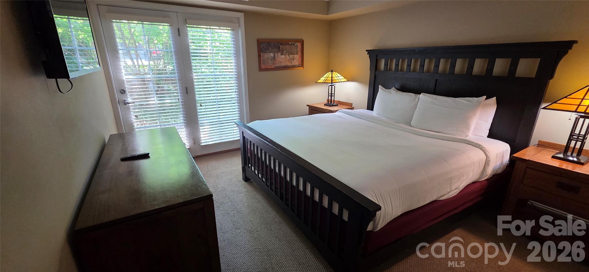 209 Bowling Park Road — Asheville