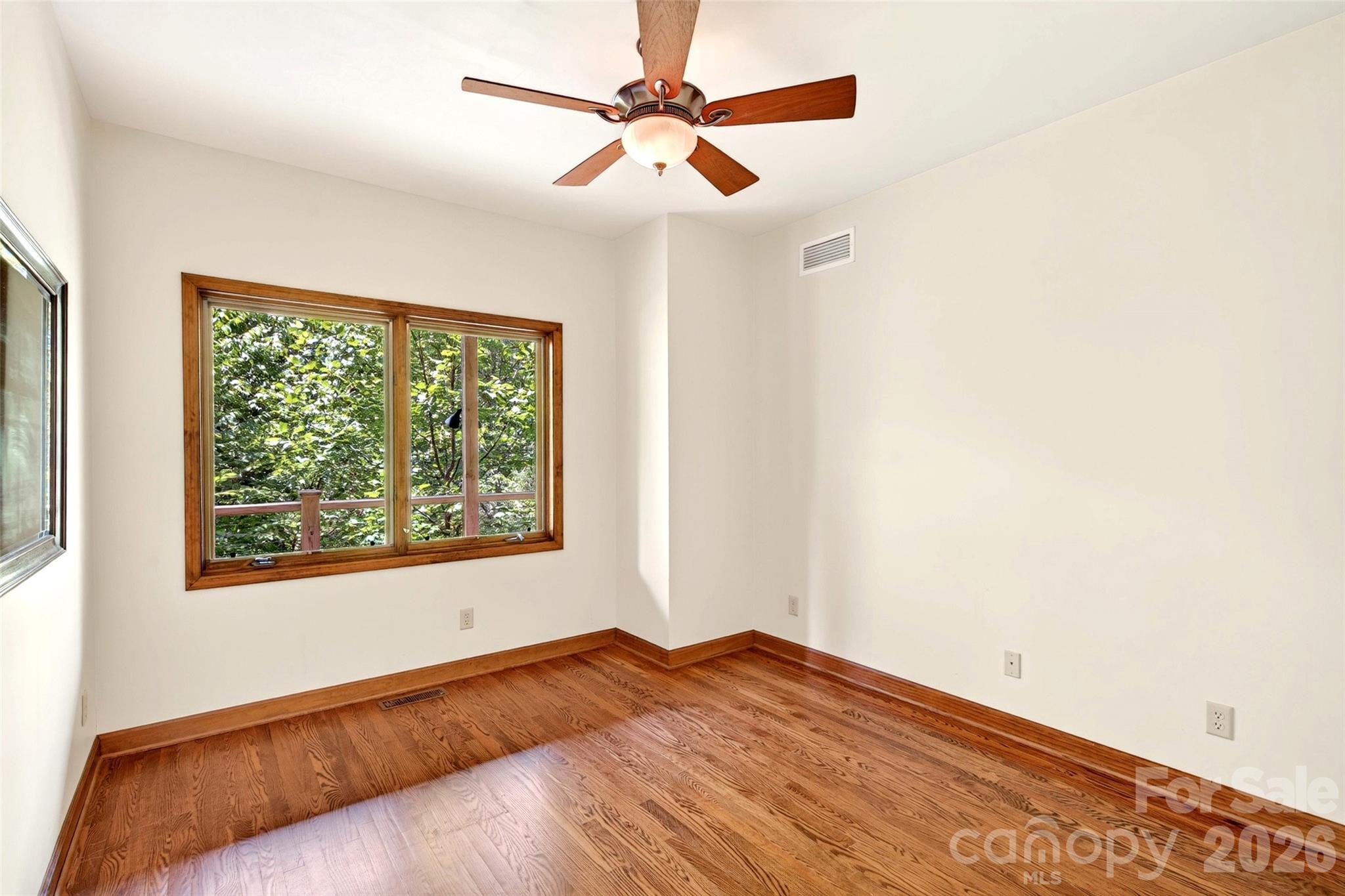 117 Shenandoah Terrace — Montreat